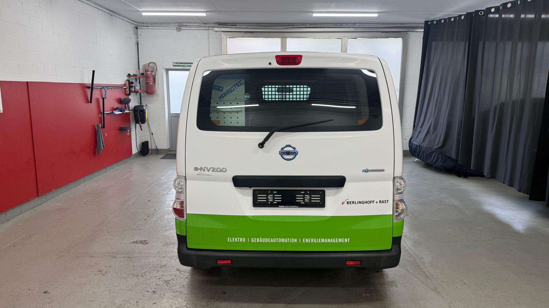 NISSAN e-NV200 Pro (incl. battery) in Kundenuftrag zu verkaufen, Schrift und Inhaltsmateriel wird bei Verkuaf entfernt-image-5