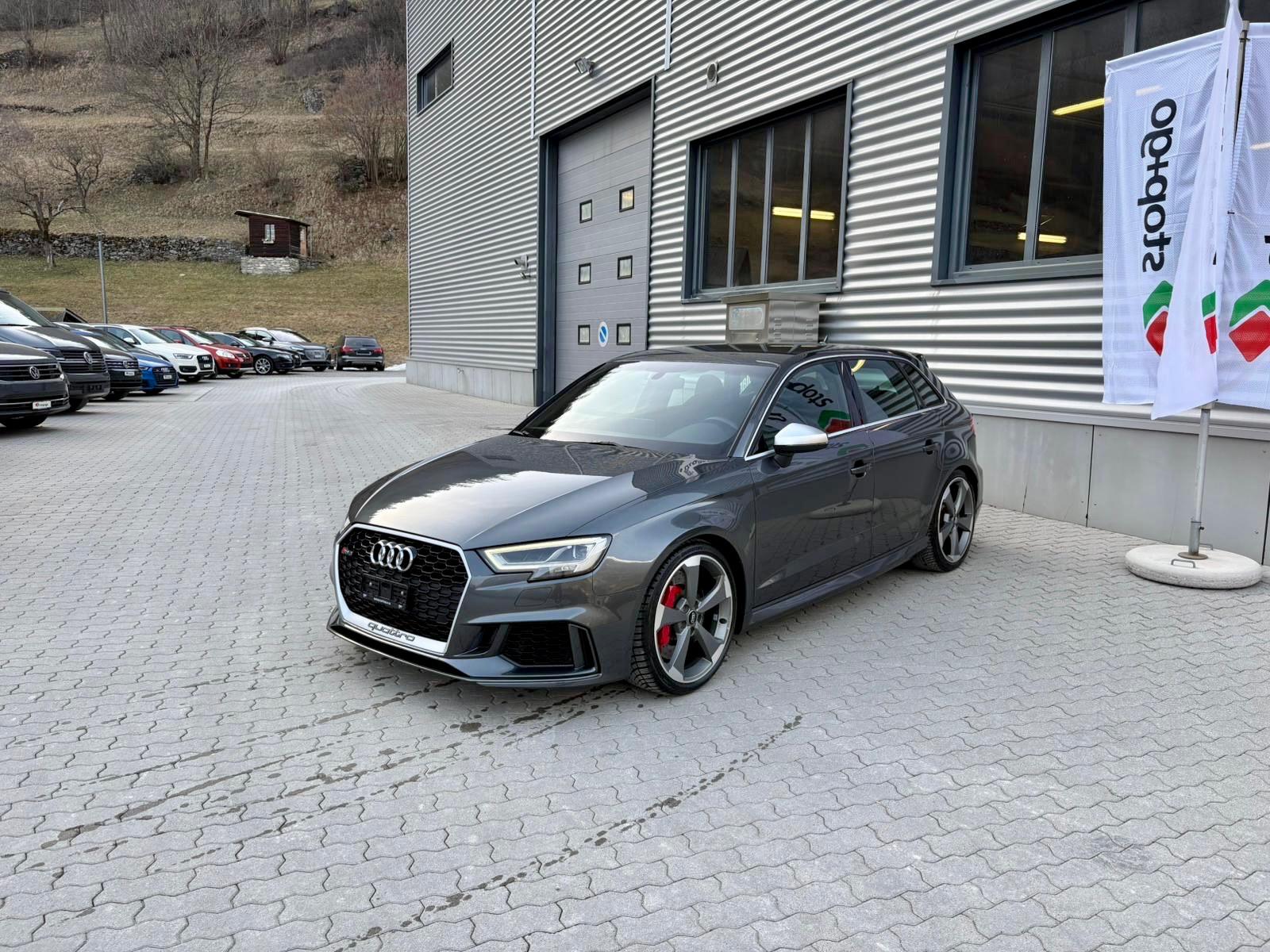 AUDI RS3 Sportback 2.5 TSI quattro S-tronic-image-2