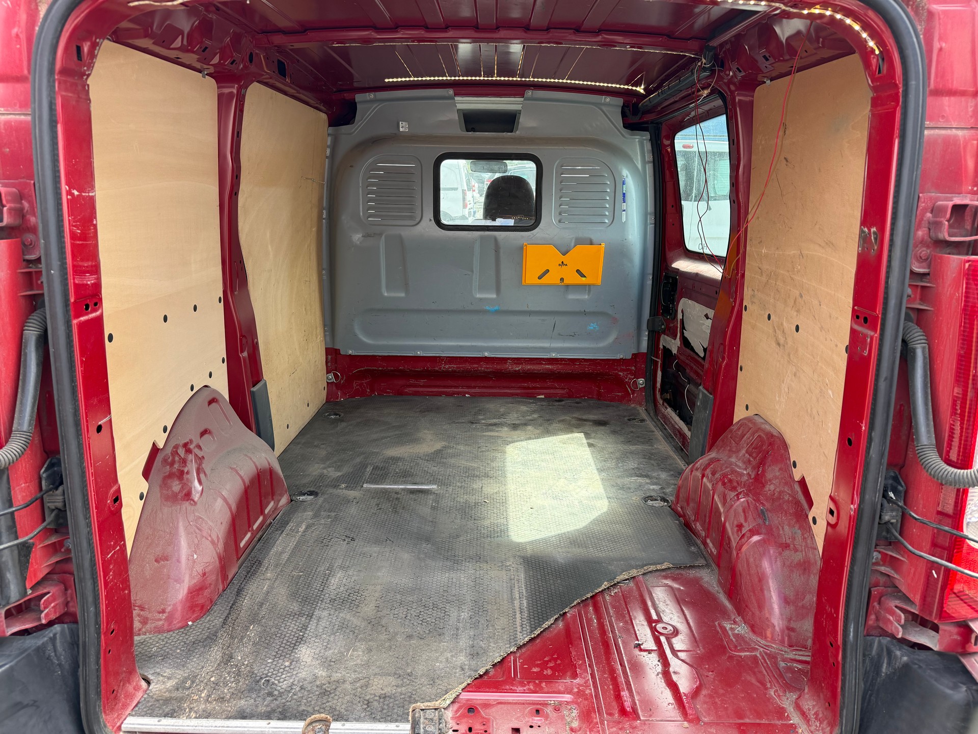 PEUGEOT Expert 1.6 HDi 227 L1H1-image-7