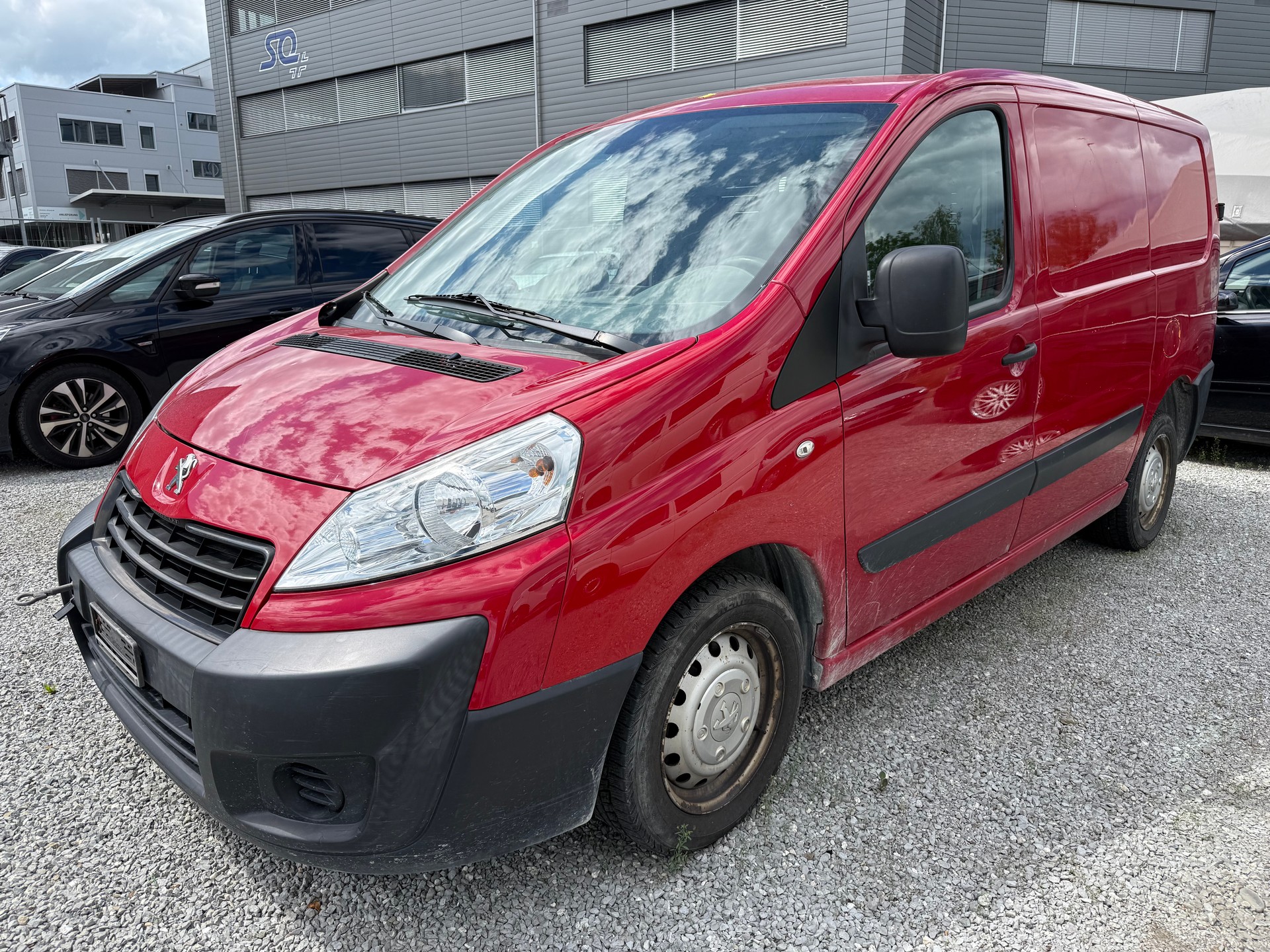 PEUGEOT Expert 1.6 HDi 227 L1H1-image-1
