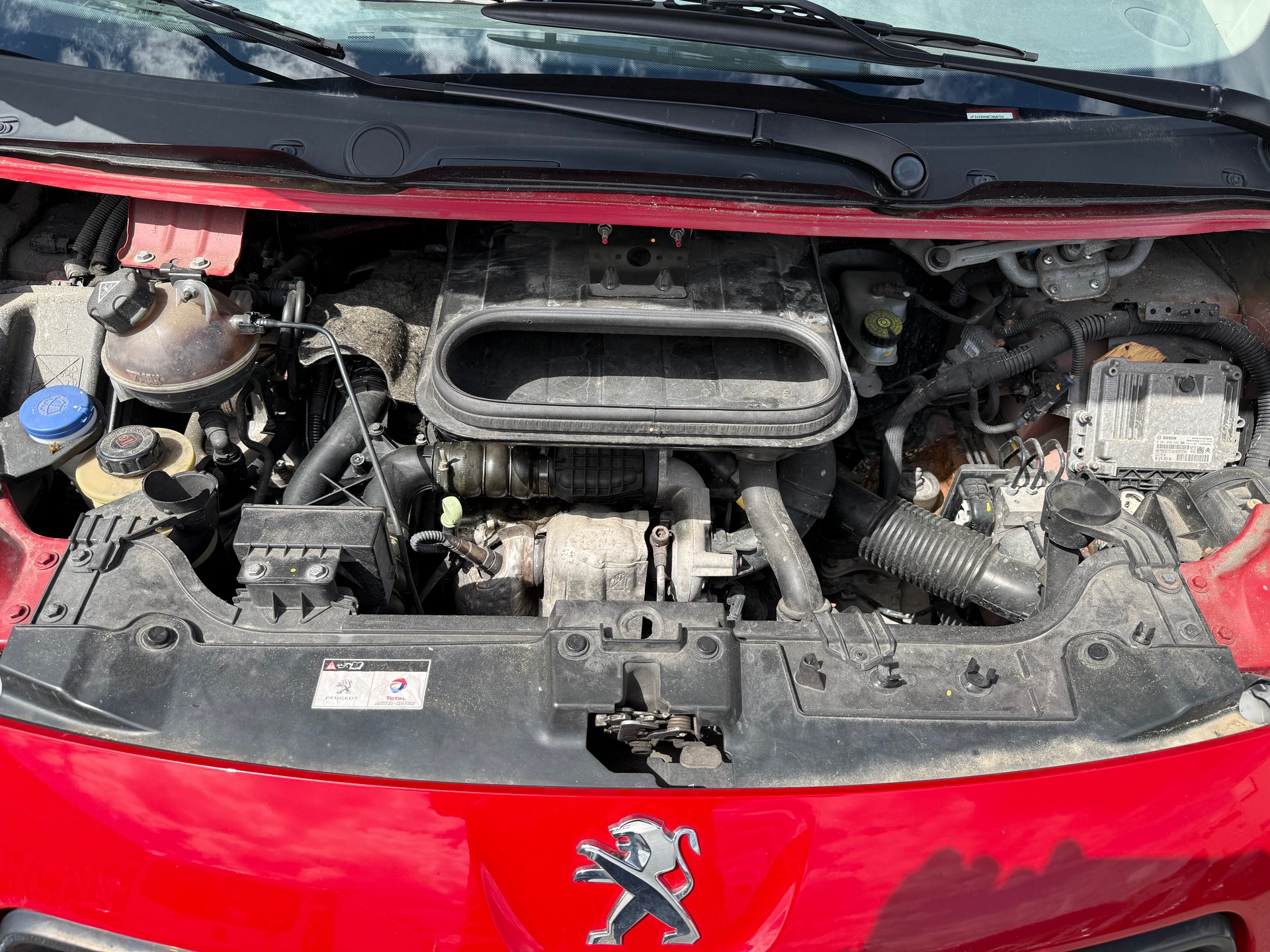 PEUGEOT Expert 1.6 HDi 227 L1H1-image-9