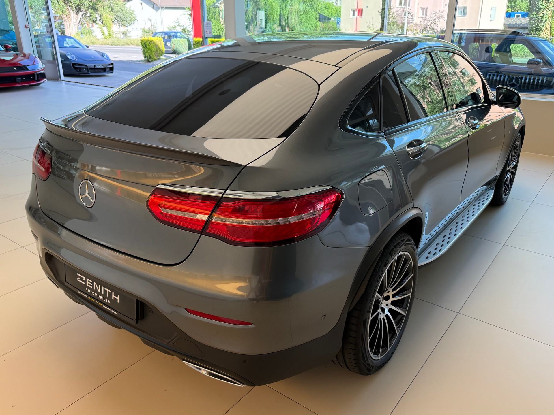 MERCEDES-BENZ GLC Coupé 350 d AMG Line 4Matic 9G-Tronic-image-4