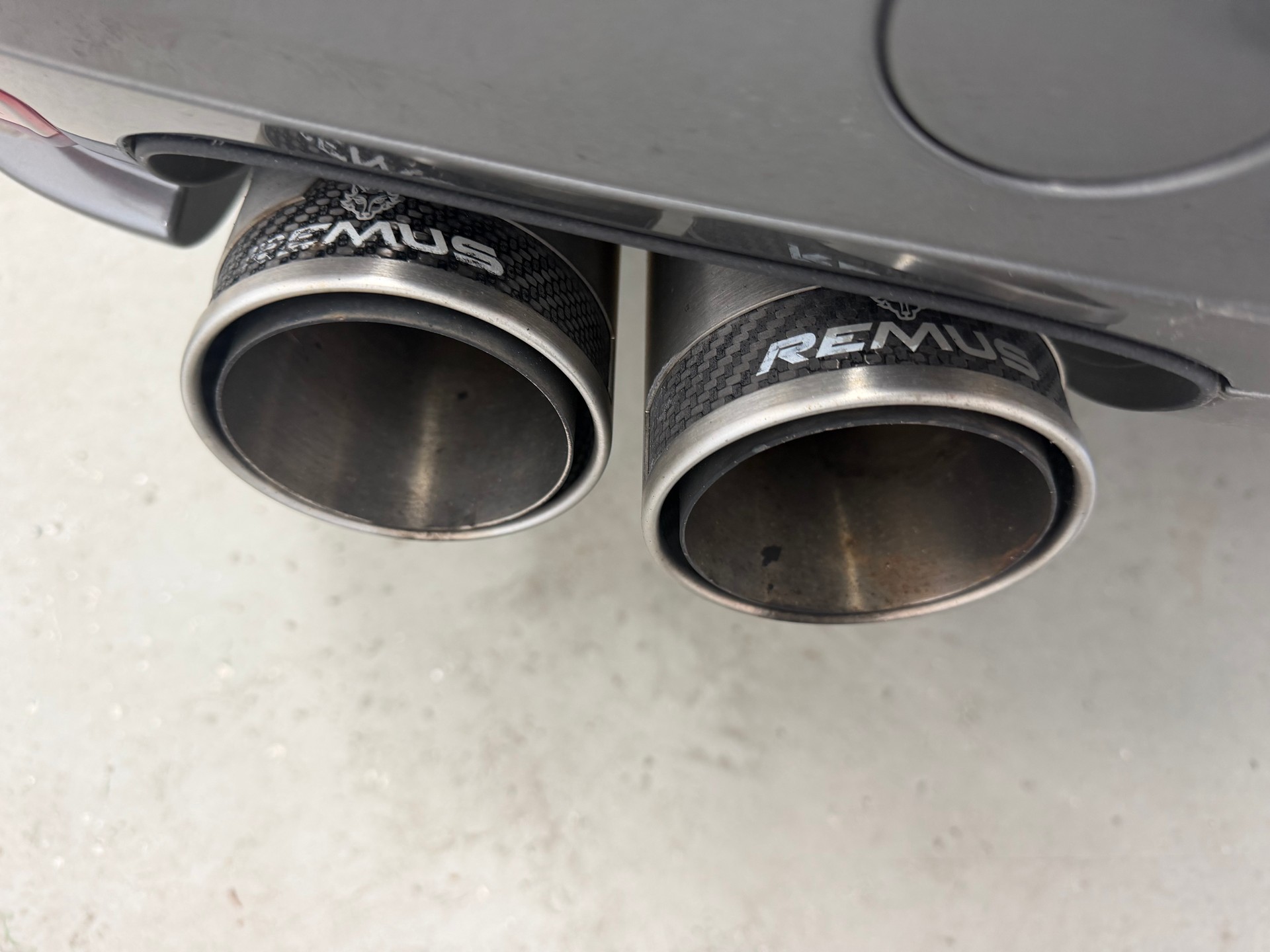 PORSCHE Cayenne Turbo-image-7