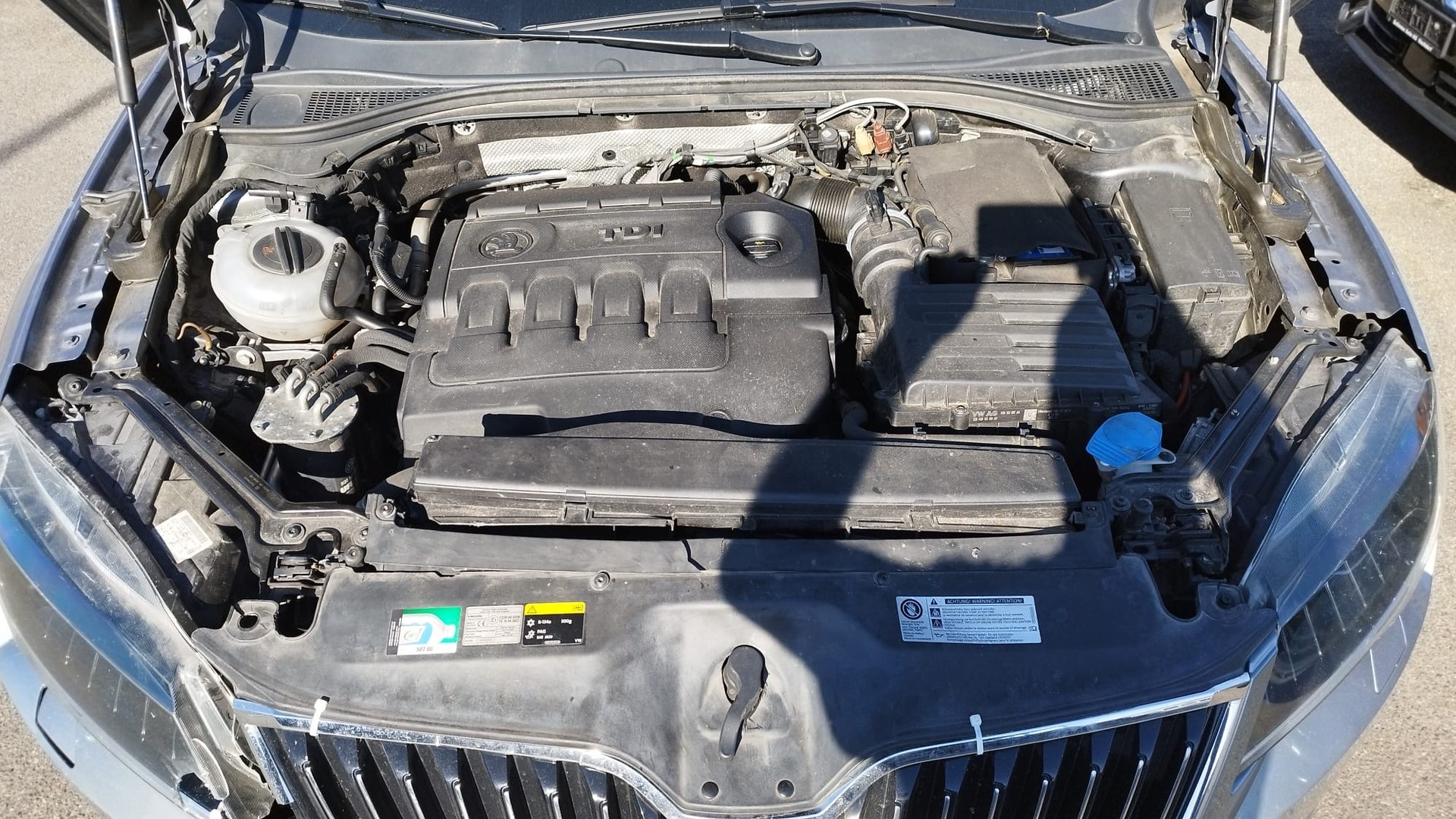SKODA Superb 2.0TDi Style 4x4 DSG-image-7