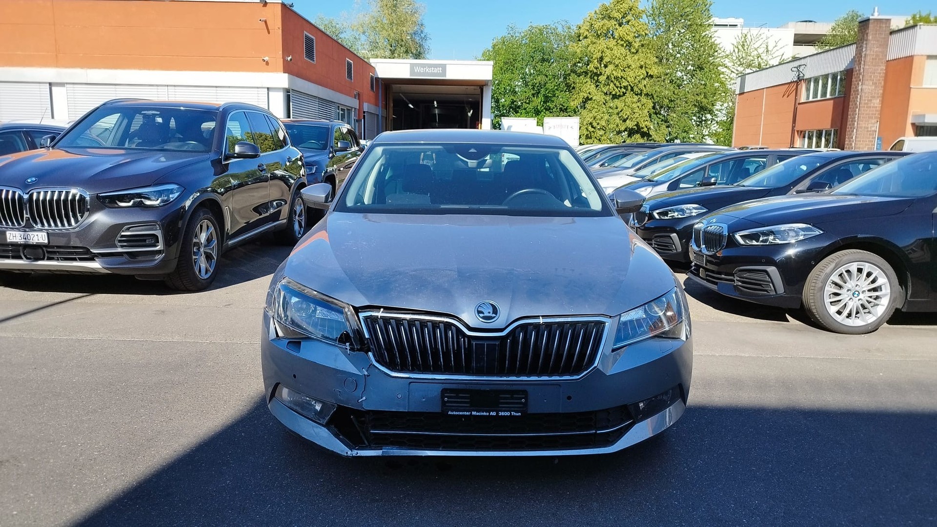 SKODA Superb 2.0TDi Style 4x4 DSG-image-4