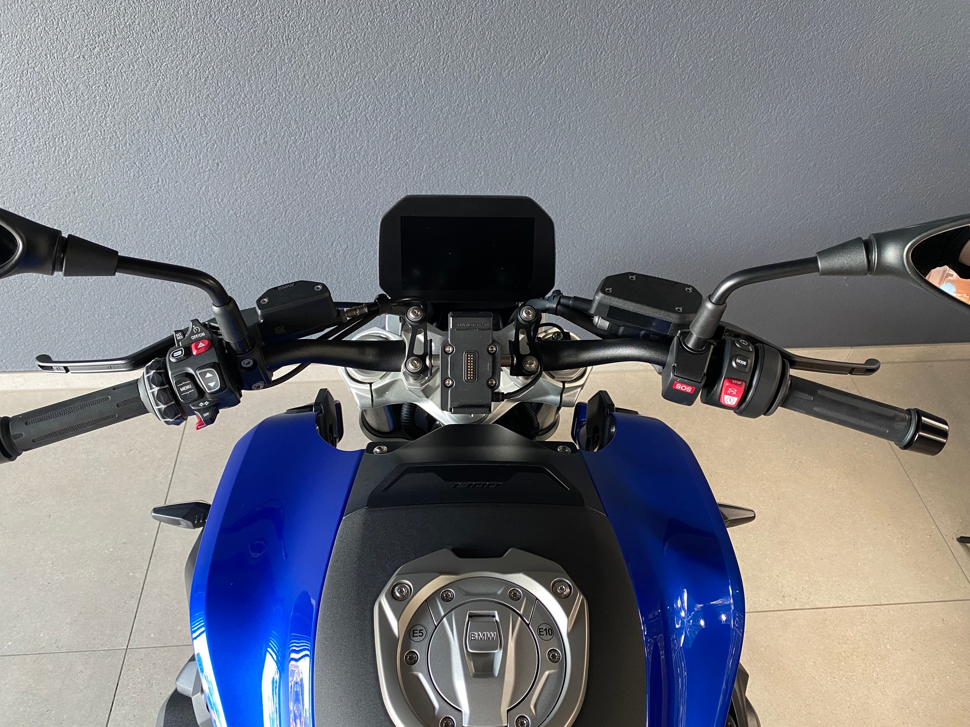BMW R 1300 R-image-7