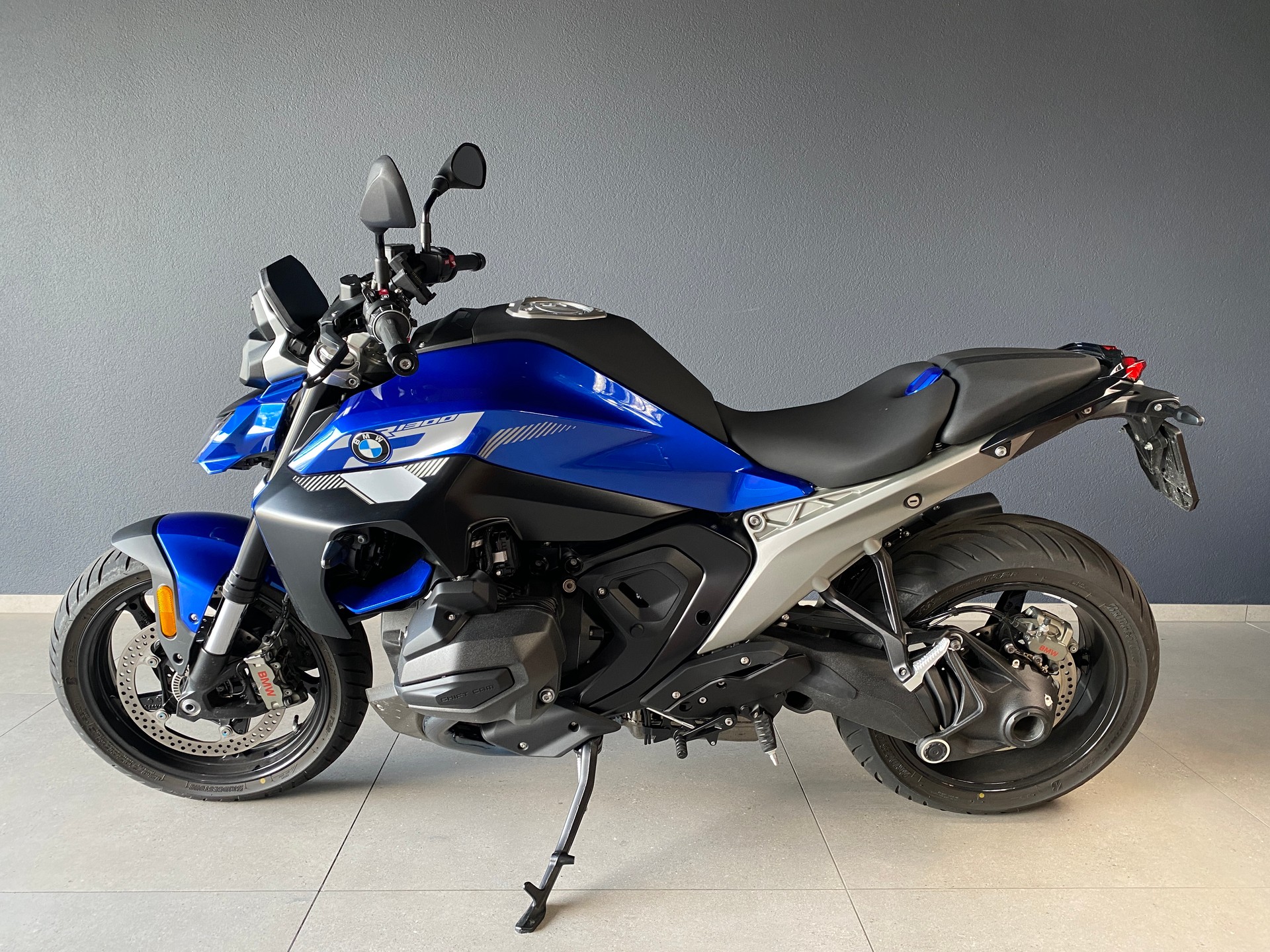 BMW R 1300 R-image-4