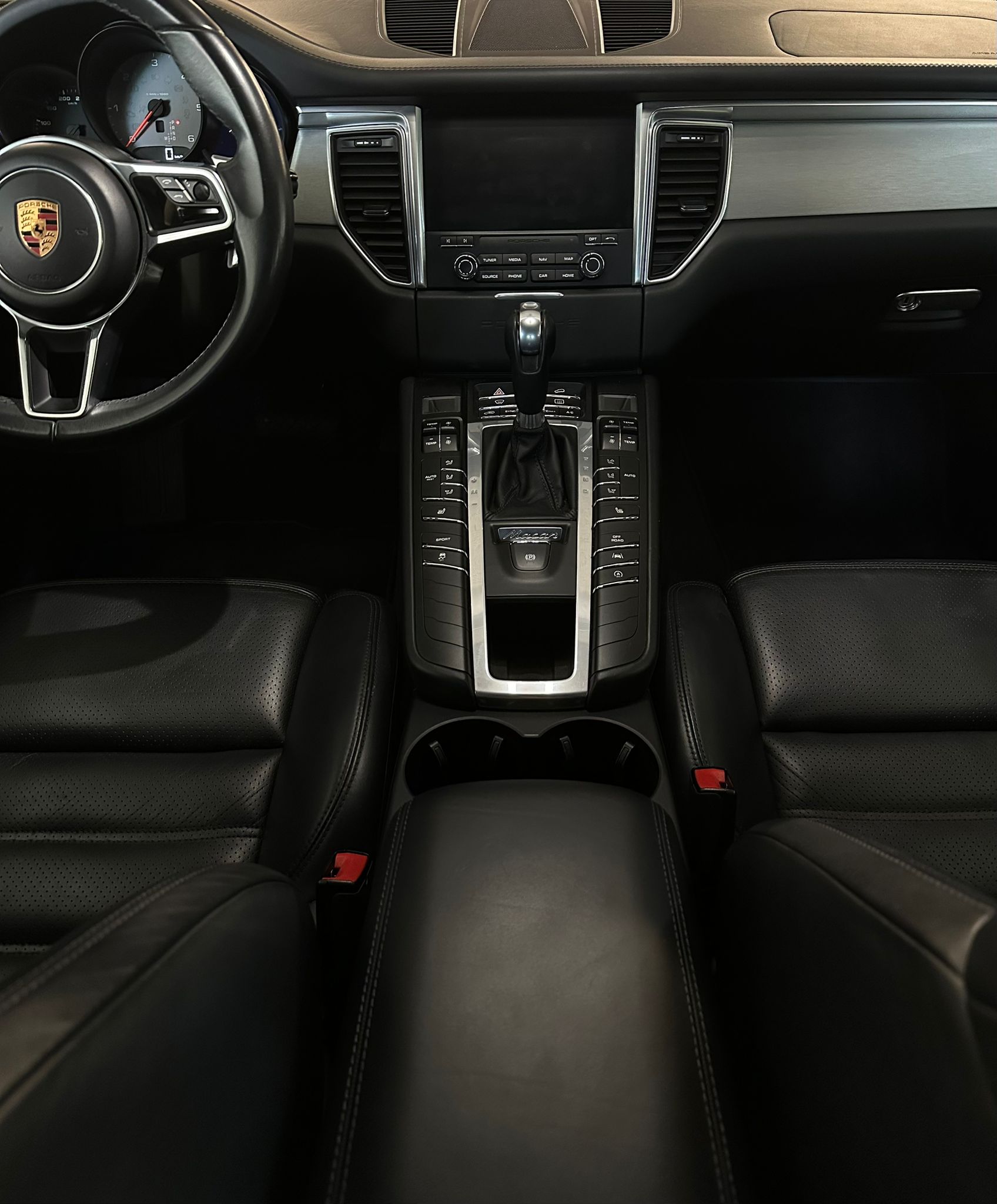 PORSCHE 3.0 V6 S Diesel-image-4