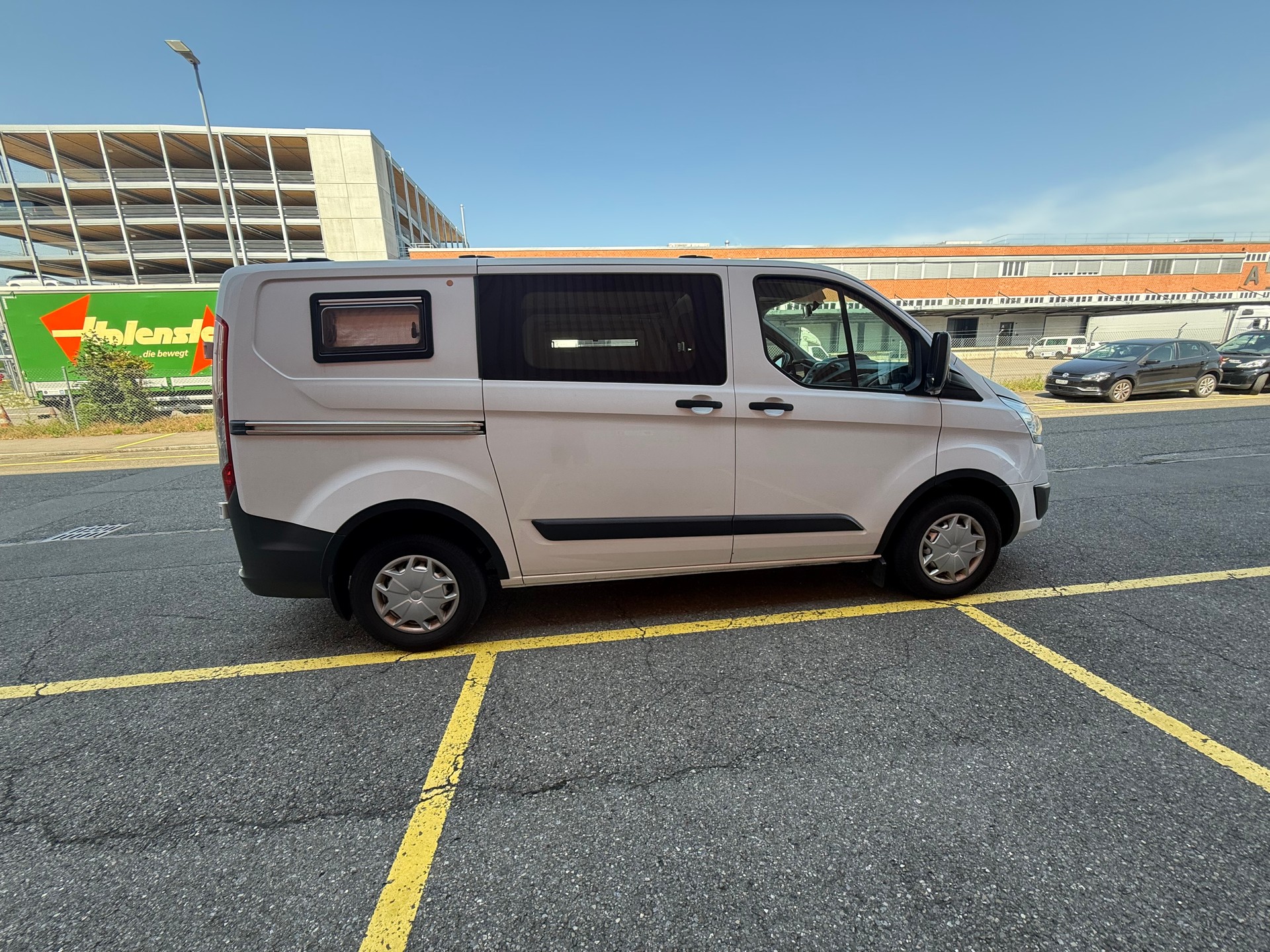 FORD Transit Custom Van 270 L1H1 Limited-image-2