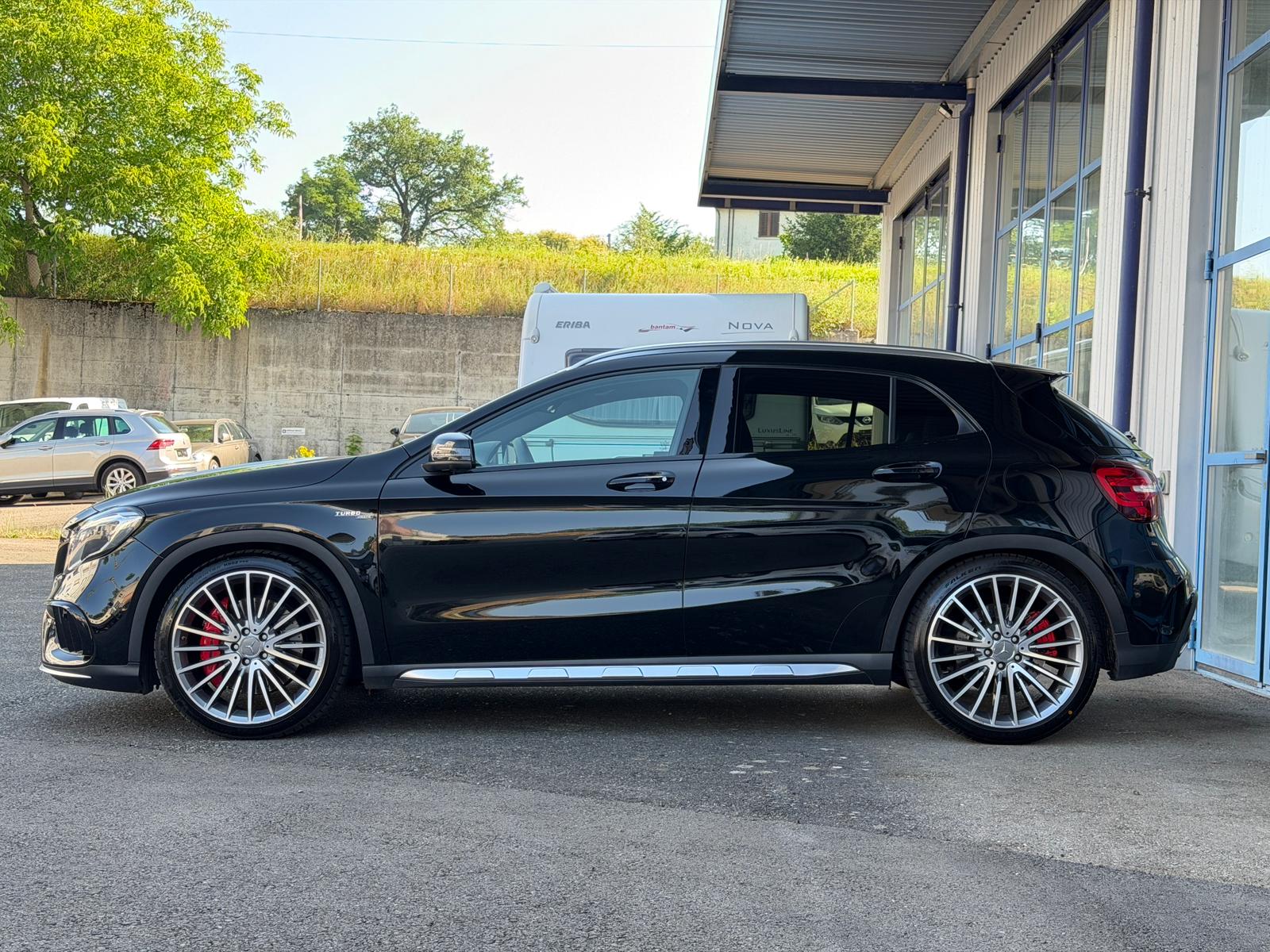 MERCEDES-BENZ GLA 45 AMG 4Matic 7G-DCT-image-5