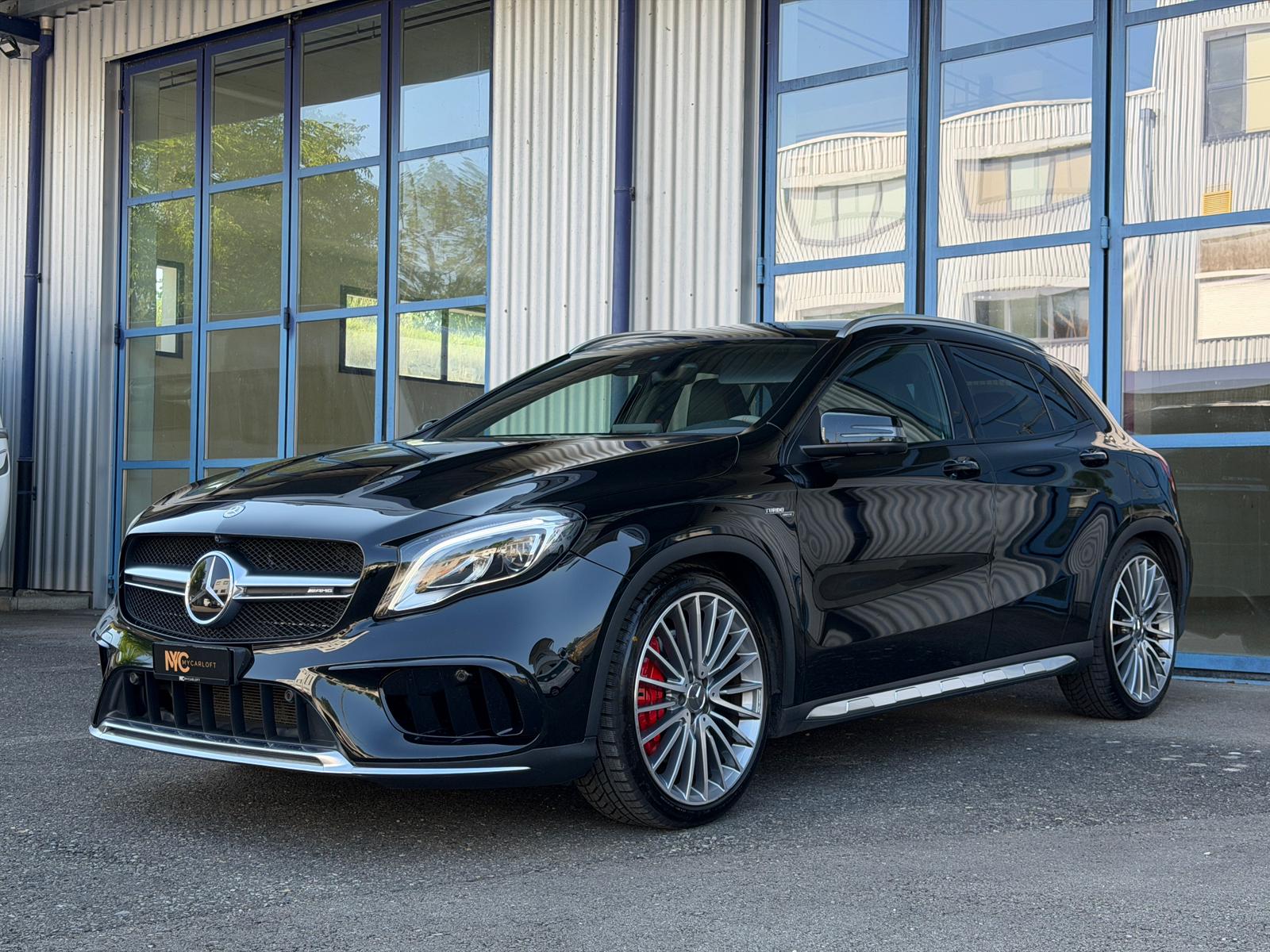 MERCEDES-BENZ GLA 45 AMG 4Matic 7G-DCT-image-4