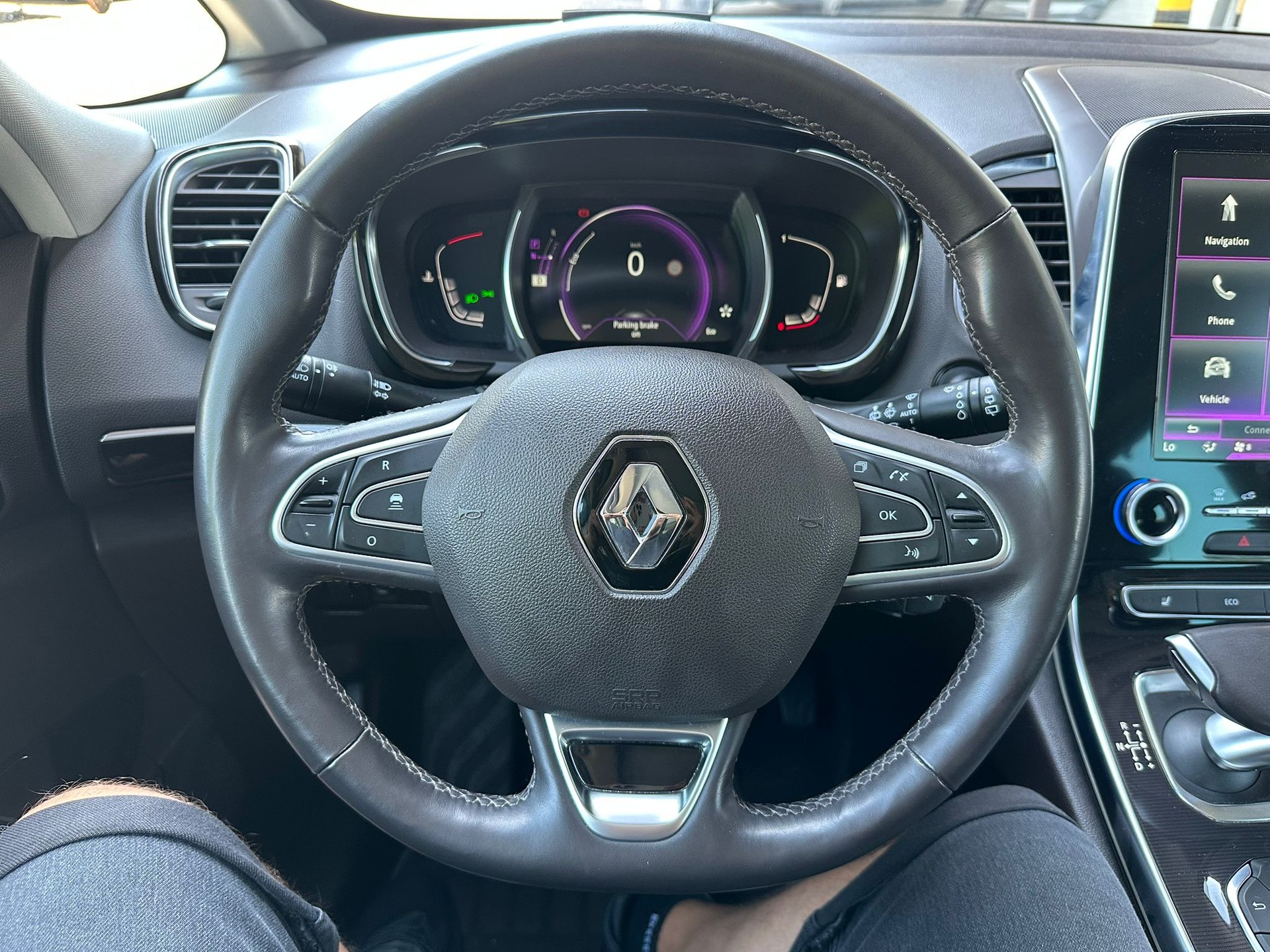 RENAULT Espace 1.6 TCe Swiss Edition EDC-image-16