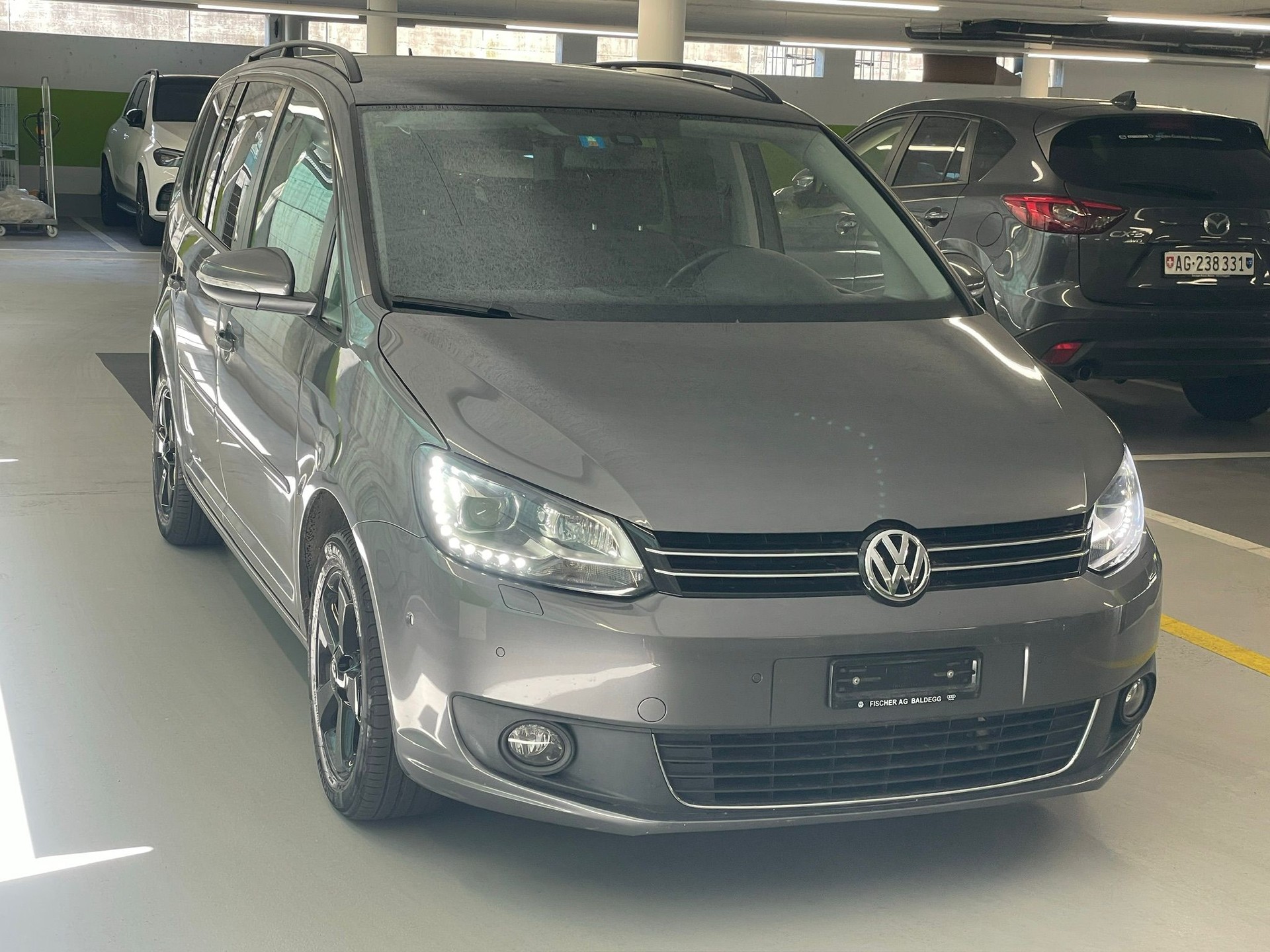 VW Touran 1.4 TSI Highline DSG // MFK NEU-image-5