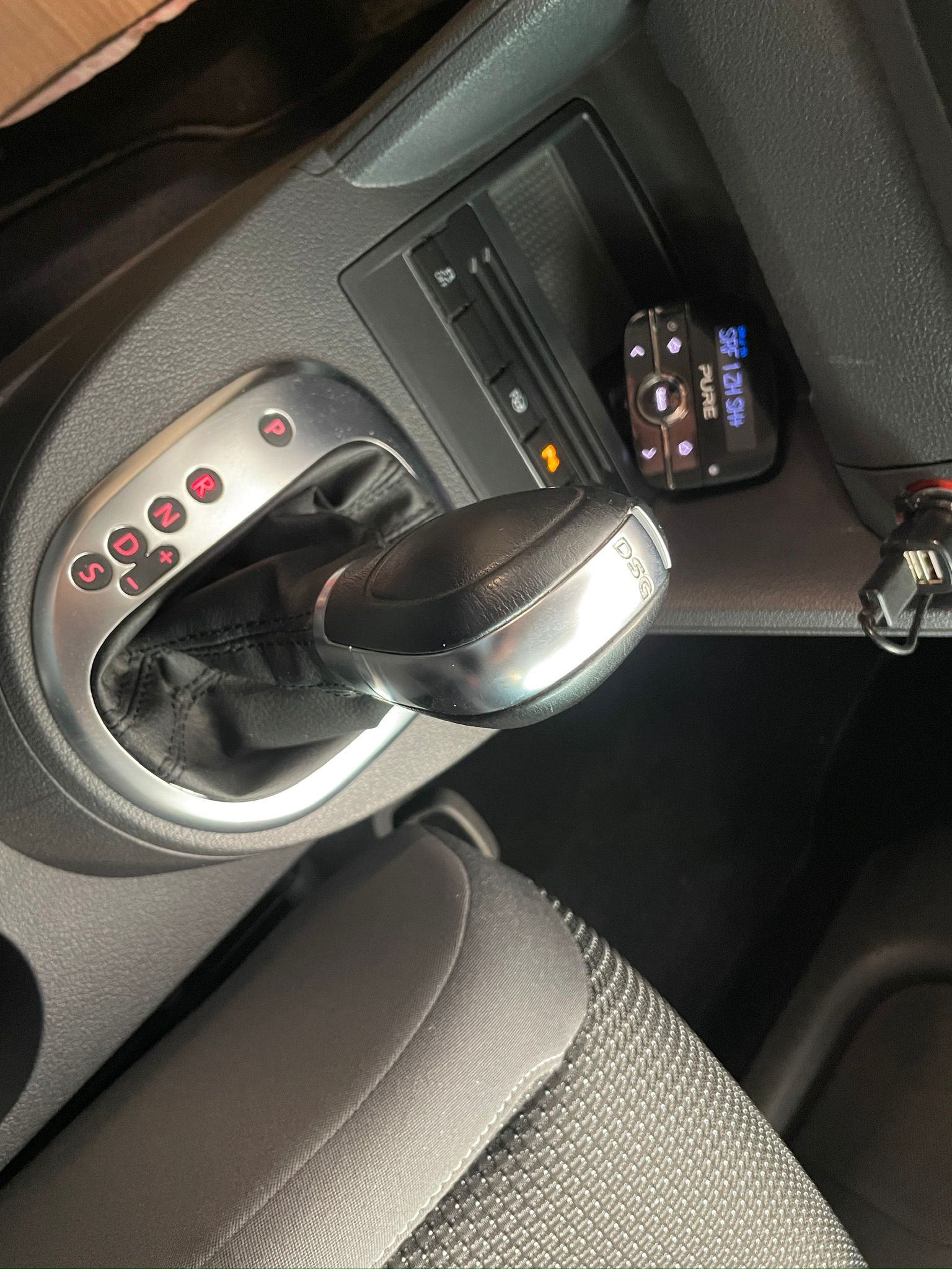 VW Touran 1.4 TSI Highline DSG // MFK NEU-image-15