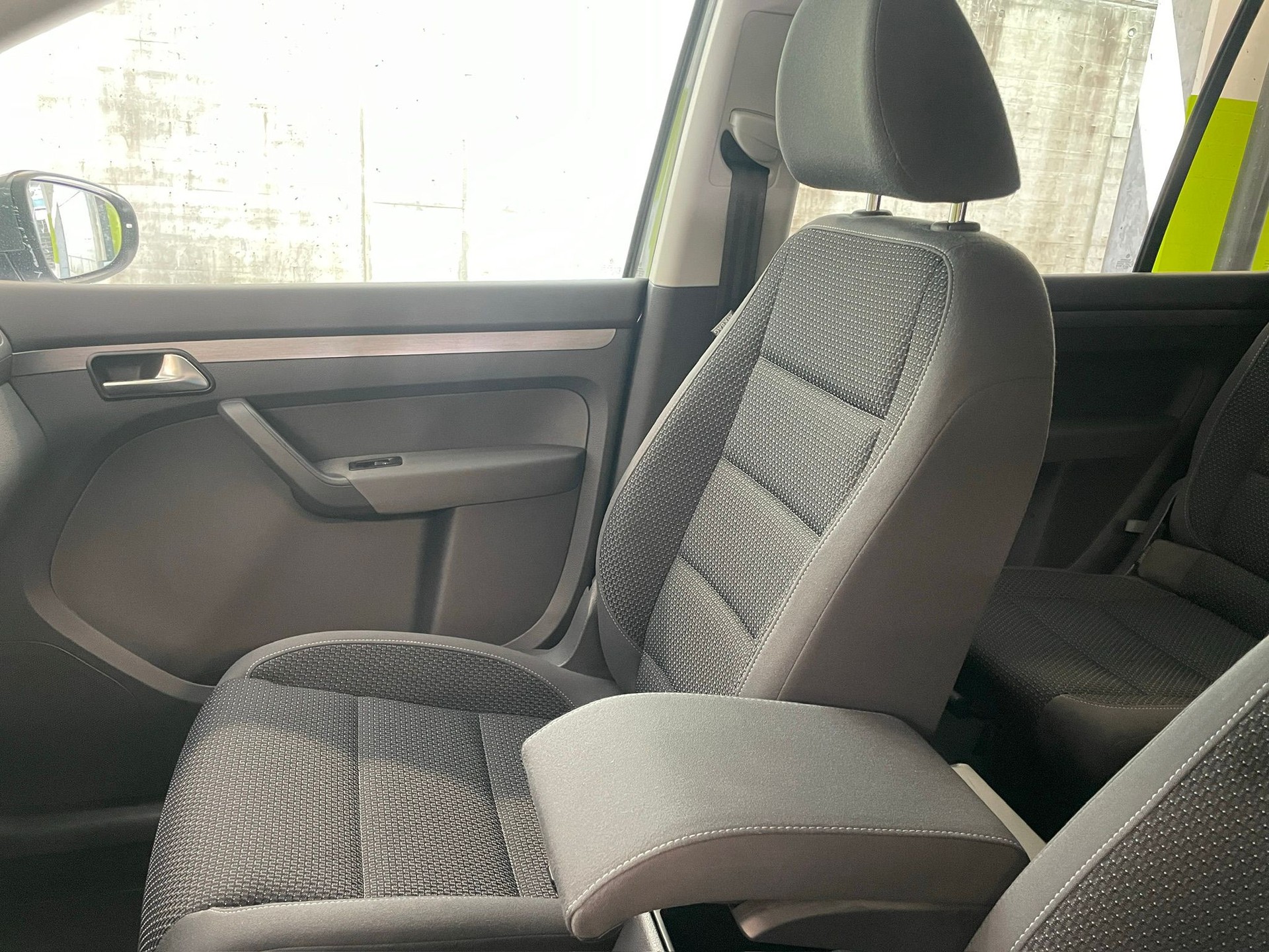 VW Touran 1.4 TSI Highline DSG // MFK NEU-image-12