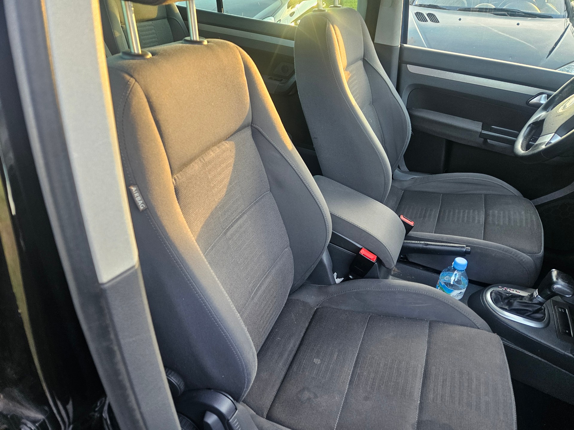 VW Touran 1.4 TSI Highline DSG-image-11
