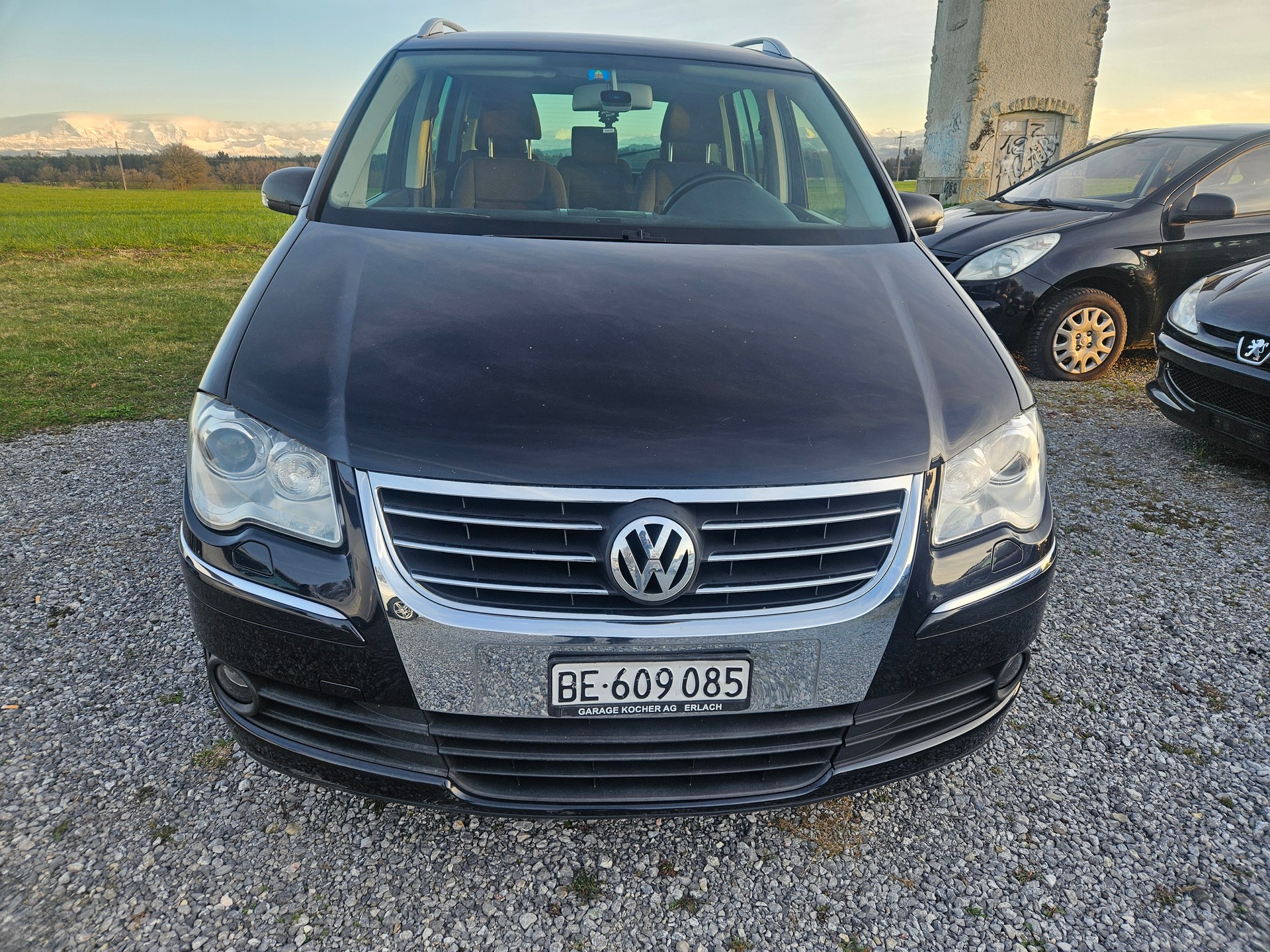 VW Touran 1.4 TSI Highline DSG-image-2