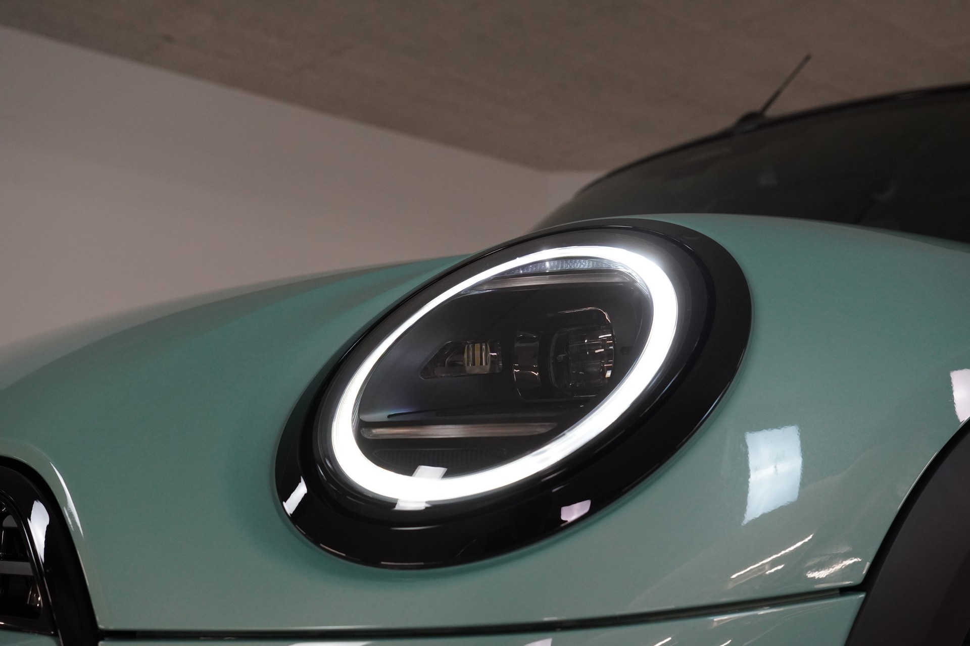 MINI Cooper C Cabriolet DKG-image-16