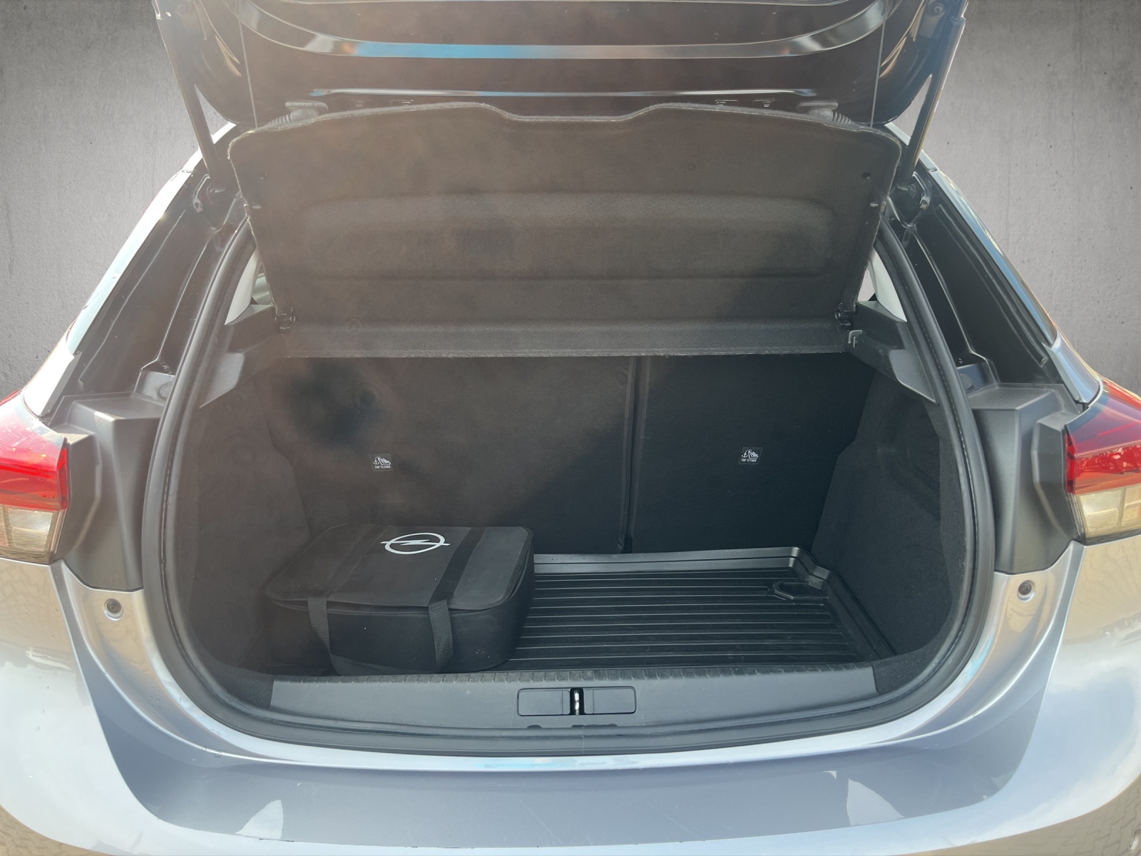 OPEL Corsa-e Edition-image-14