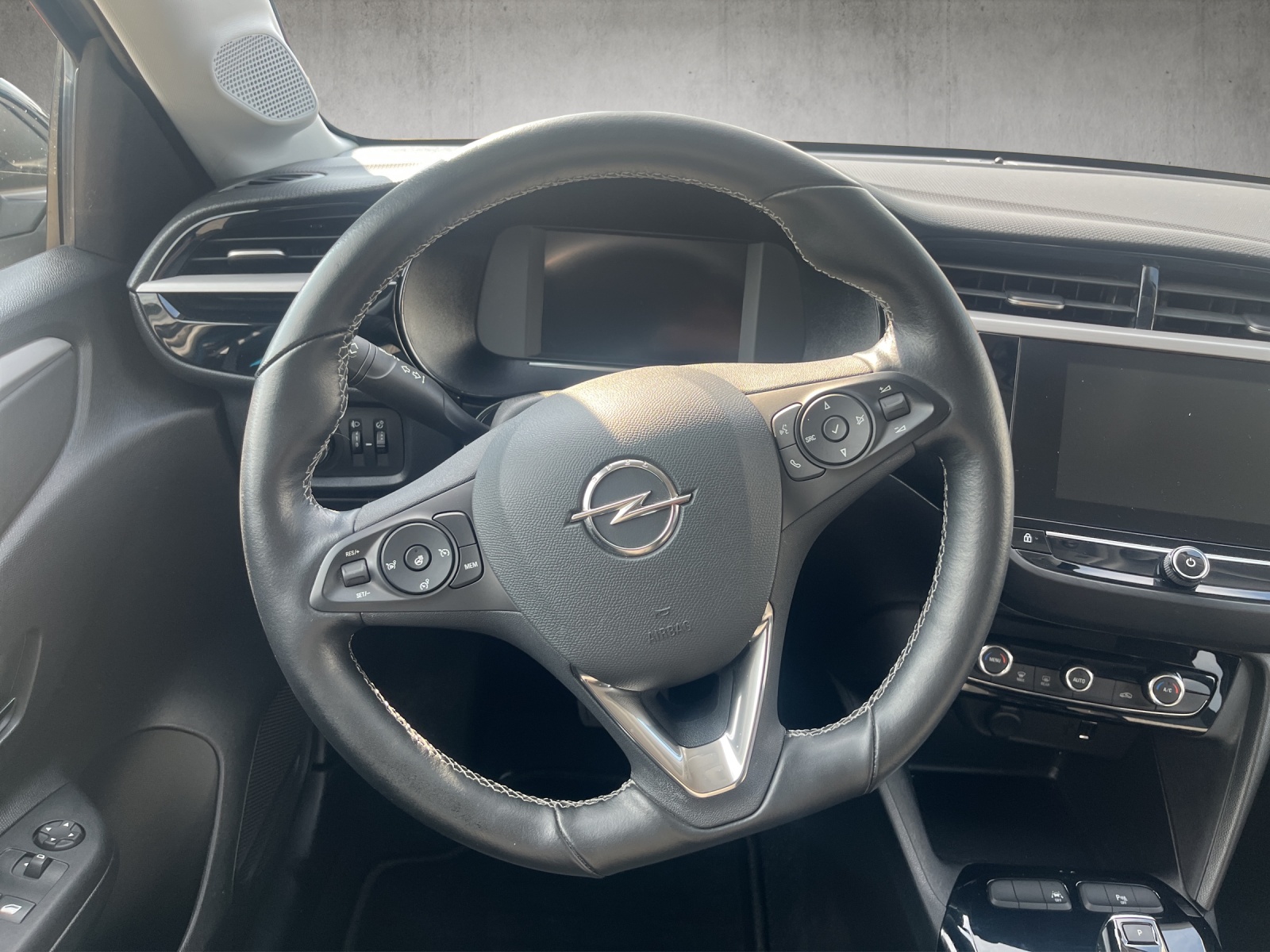 OPEL Corsa-e Edition-image-11
