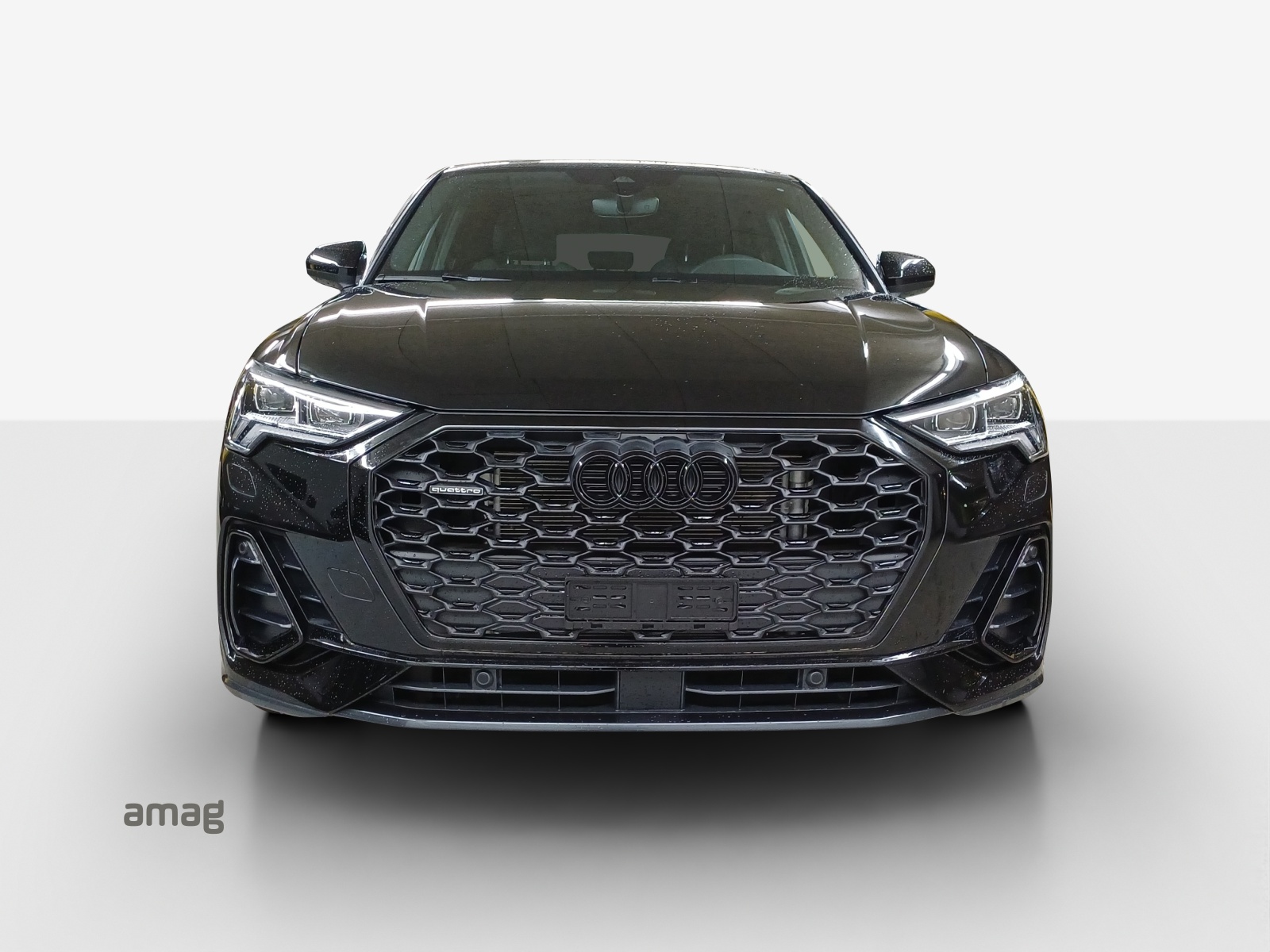 AUDI Q3 Sportback 40 TFSI S line quattro S-tronic-image-6