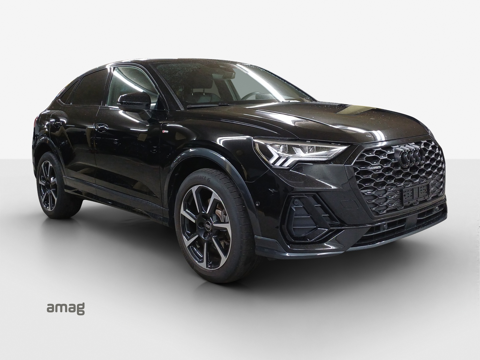 AUDI Q3 Sportback 40 TFSI S line quattro S-tronic-image-5