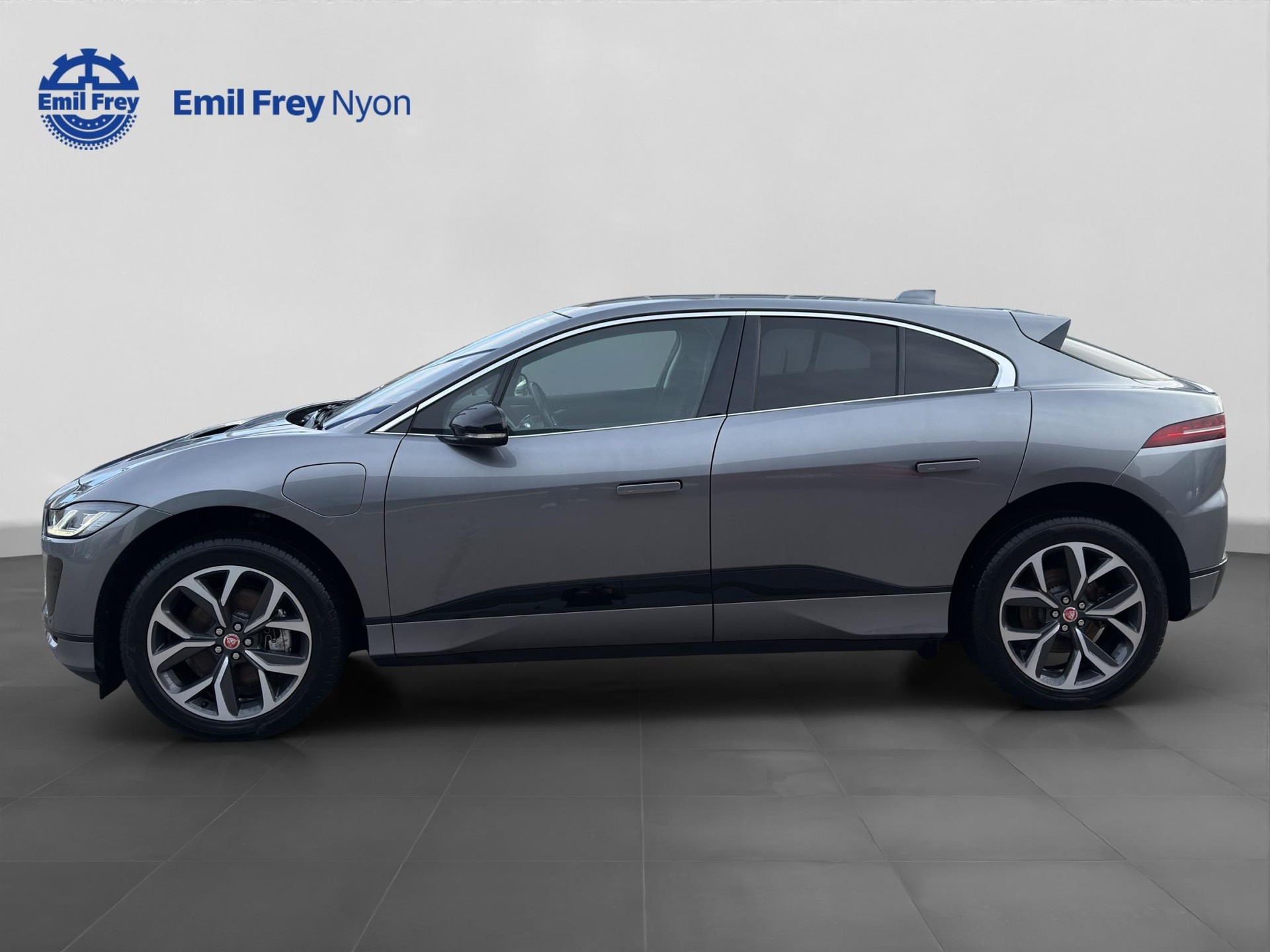 JAGUAR I-Pace EV400 SE AWD-image-2