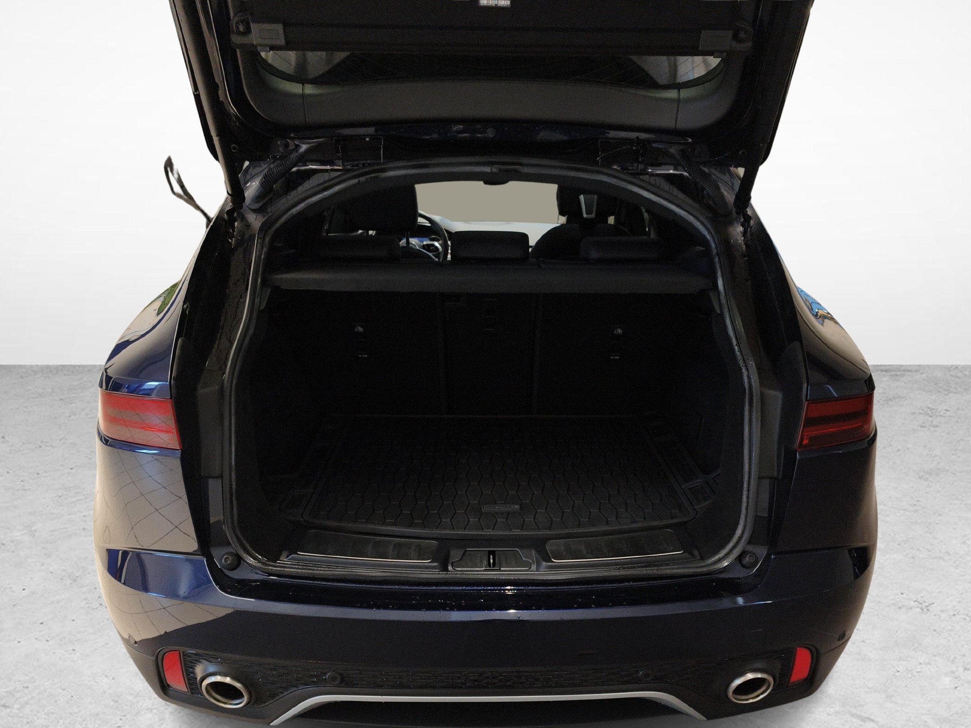JAGUAR E-Pace 2.0 I4 200 SE AWD - Ruote invernali incluse-image-12