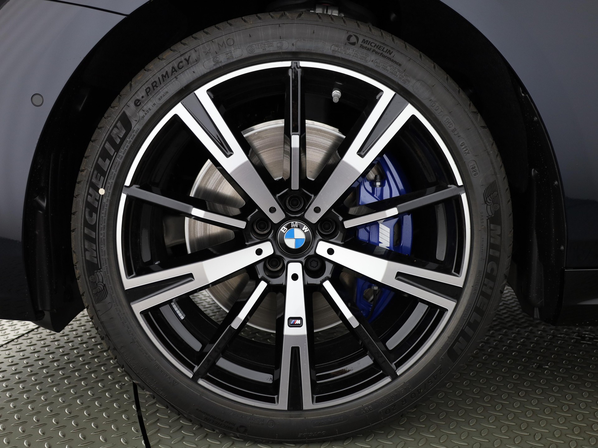 BMW 540d xDrive Touring-image-6