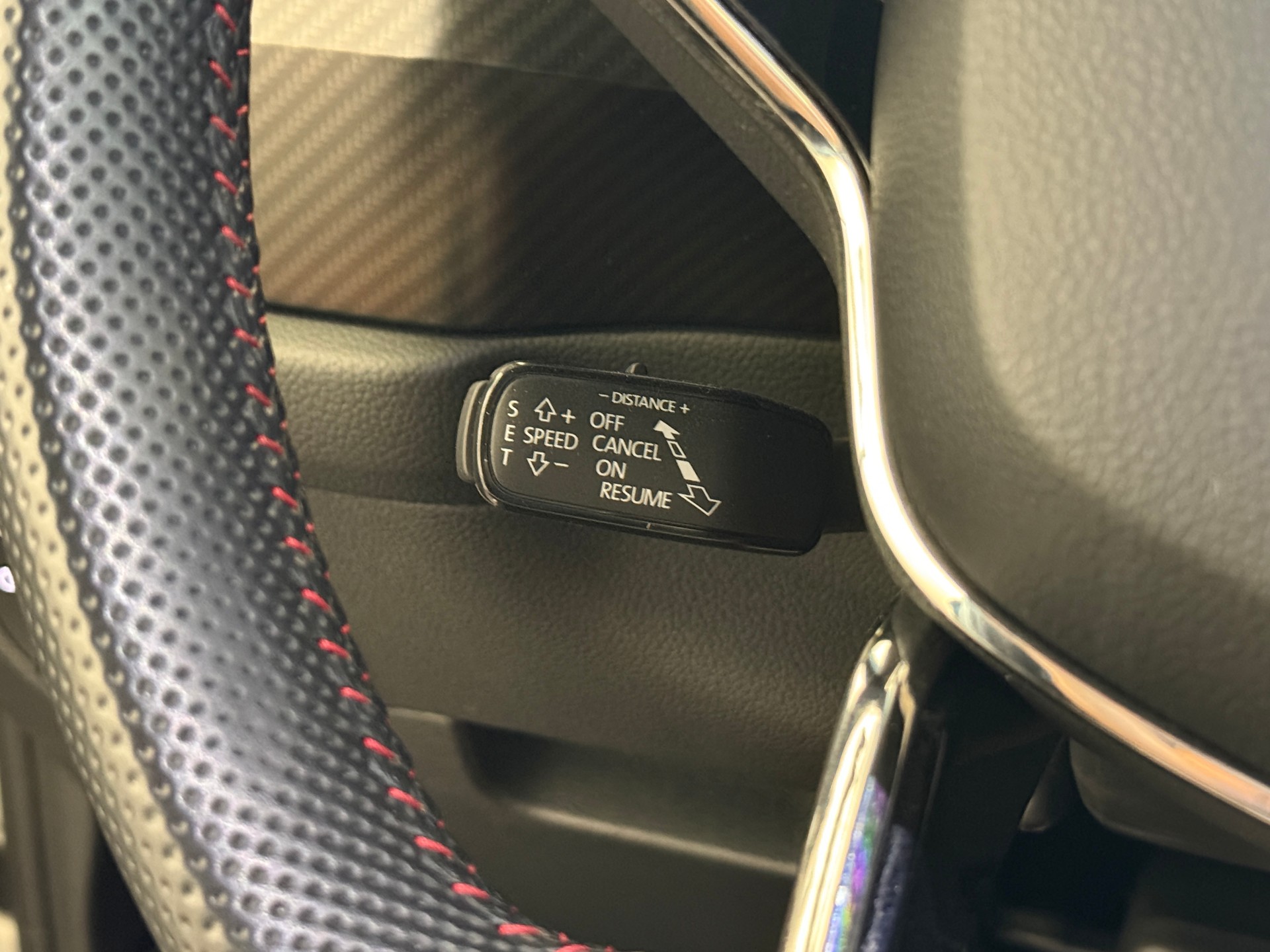 SKODA Kodiaq 2.0 TSI 4x4 RS *AHK*-image-8