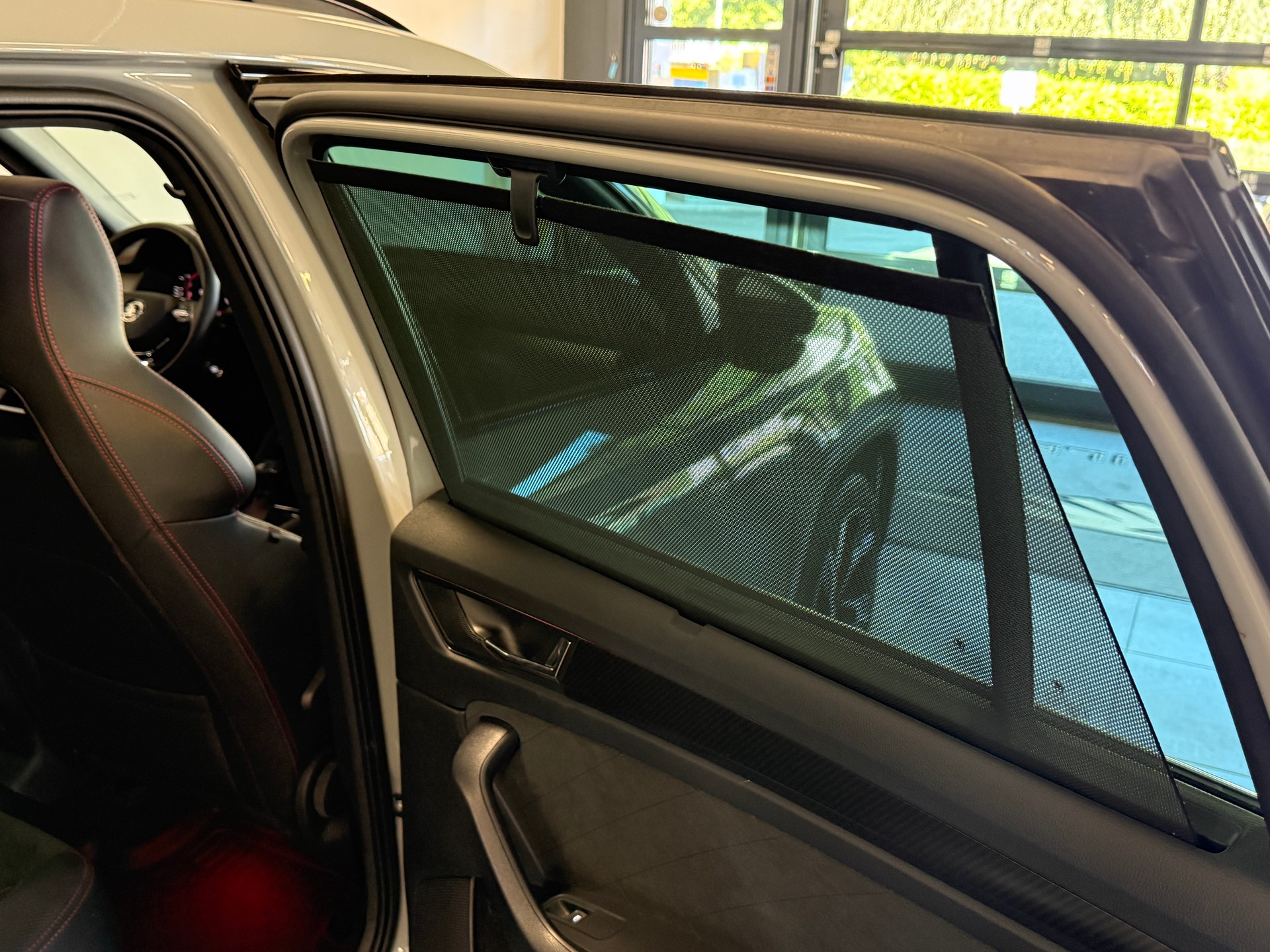 SKODA Kodiaq 2.0 TSI 4x4 RS *AHK*-image-15