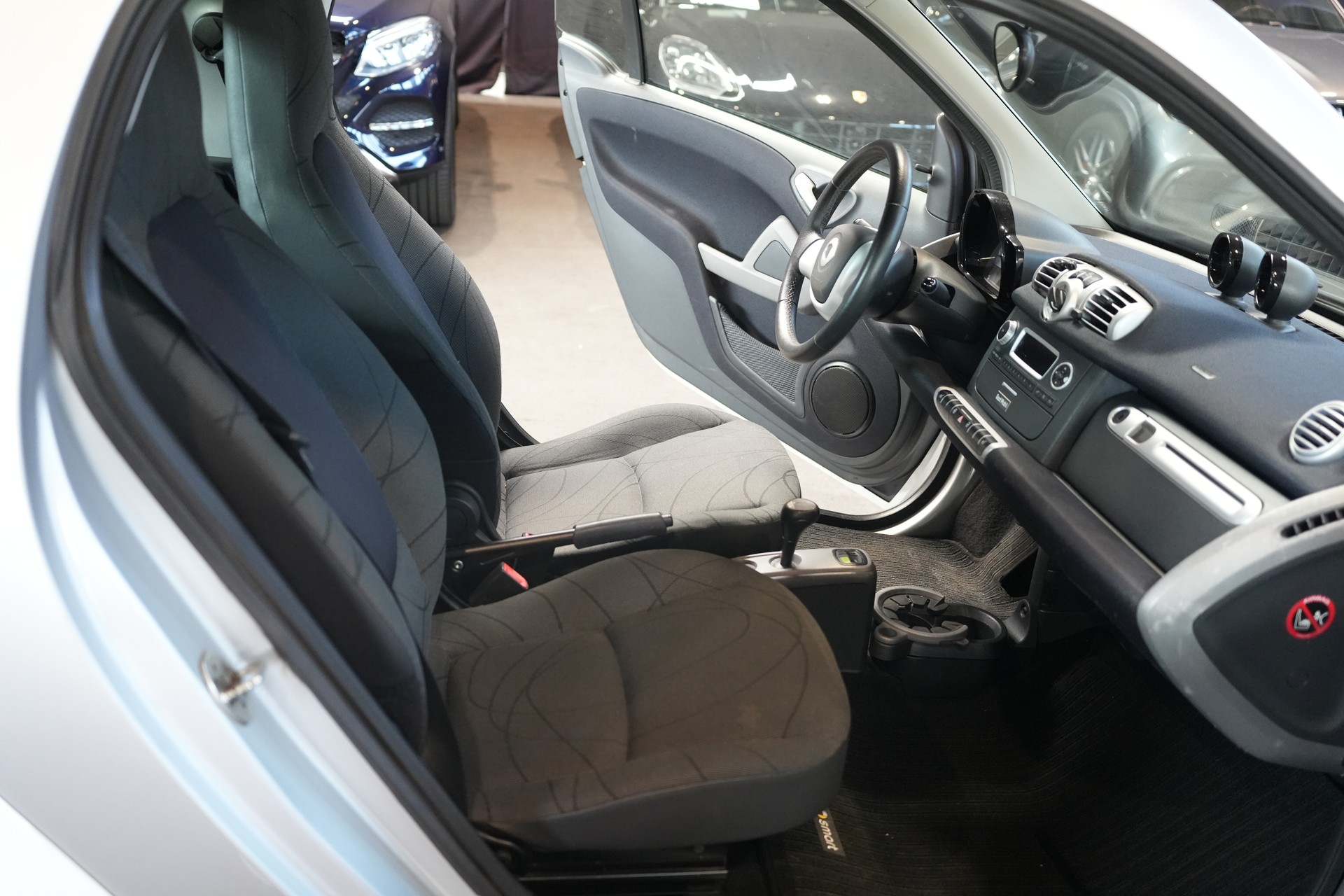 SMART fortwo city plus mhd softouch-image-9