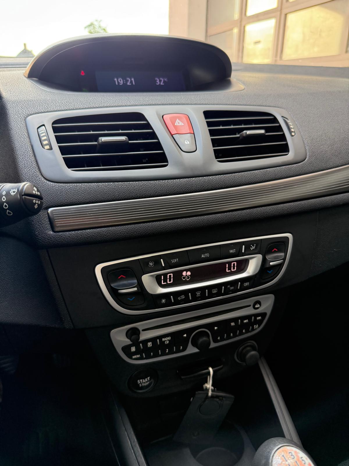RENAULT Mégane 1.6 16V Expression / MFK 07.2026-image-13