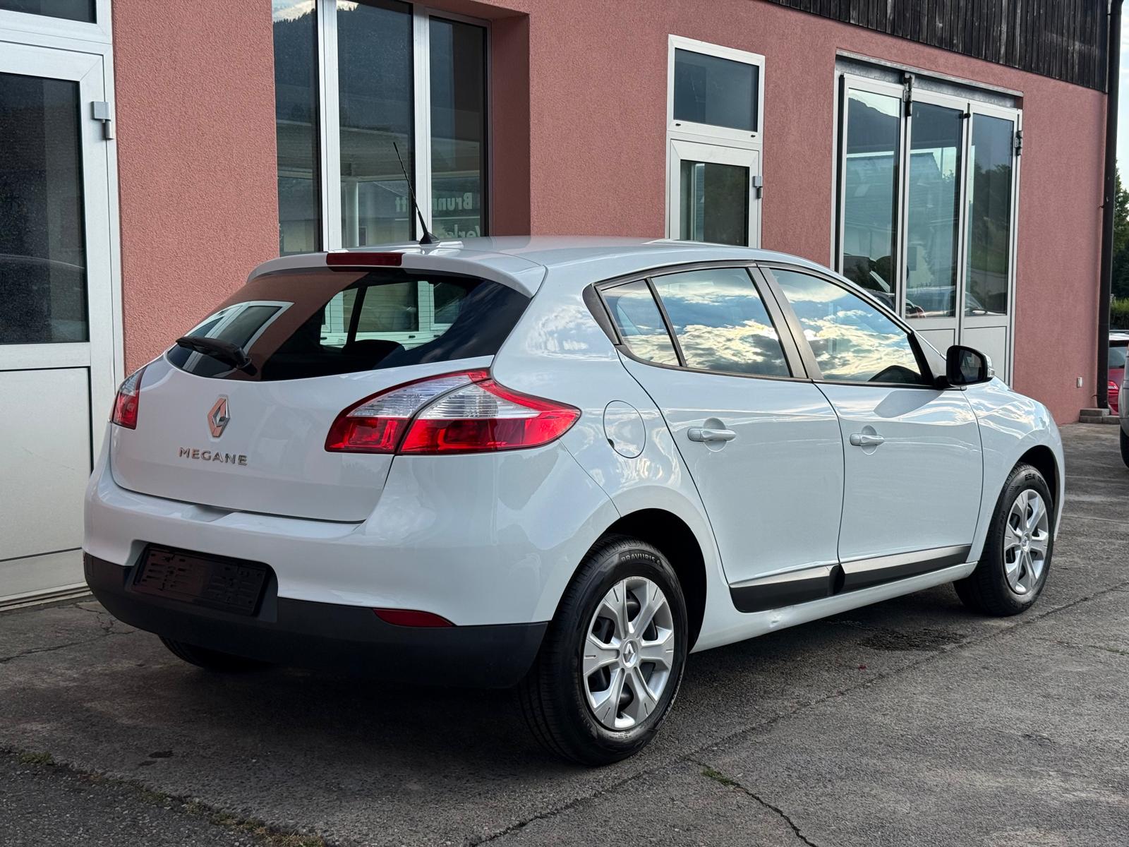 RENAULT Mégane 1.6 16V Expression / MFK 07.2026-image-3