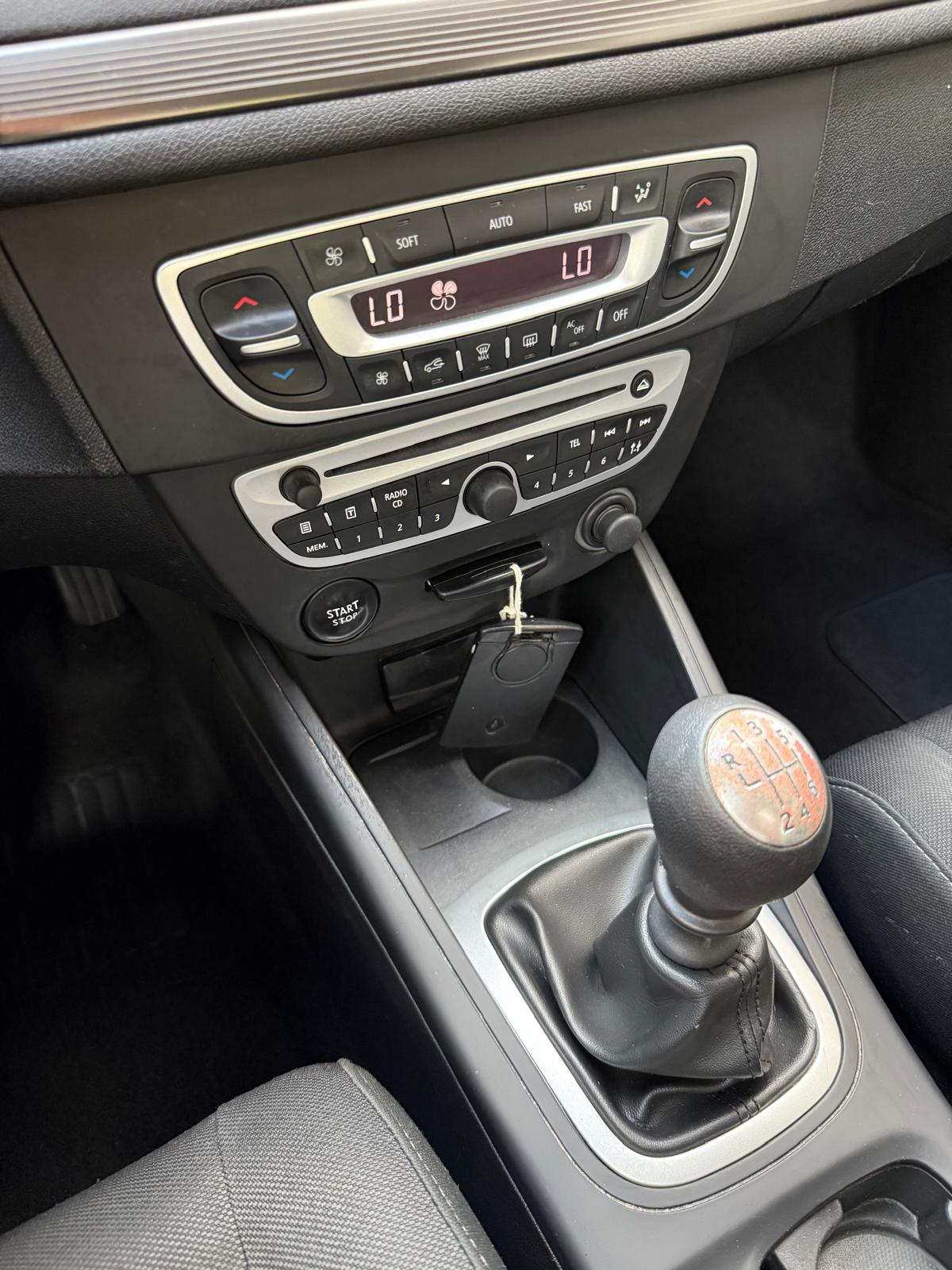 RENAULT Mégane 1.6 16V Expression / MFK 07.2026-image-14