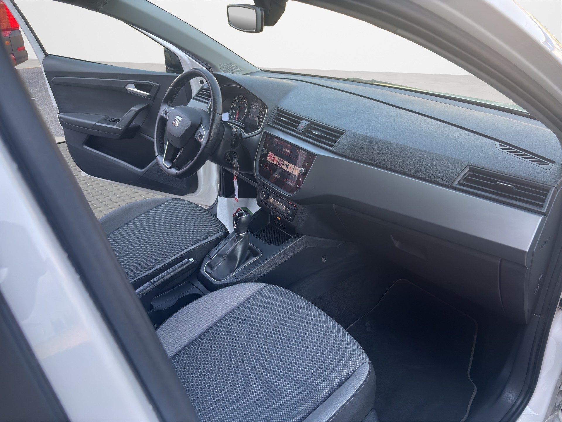 SEAT Ibiza 1.0 EcoTSI Style-image-13