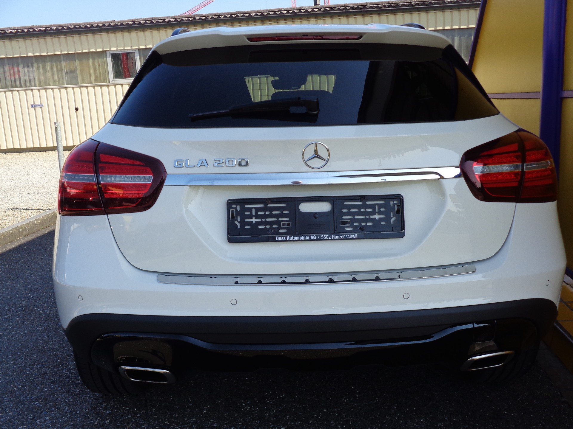 MERCEDES-BENZ GLA 200 Night Star 7G-DCT-image-6