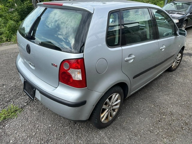 VW Polo 1.9 TDI Comfortline-image-2