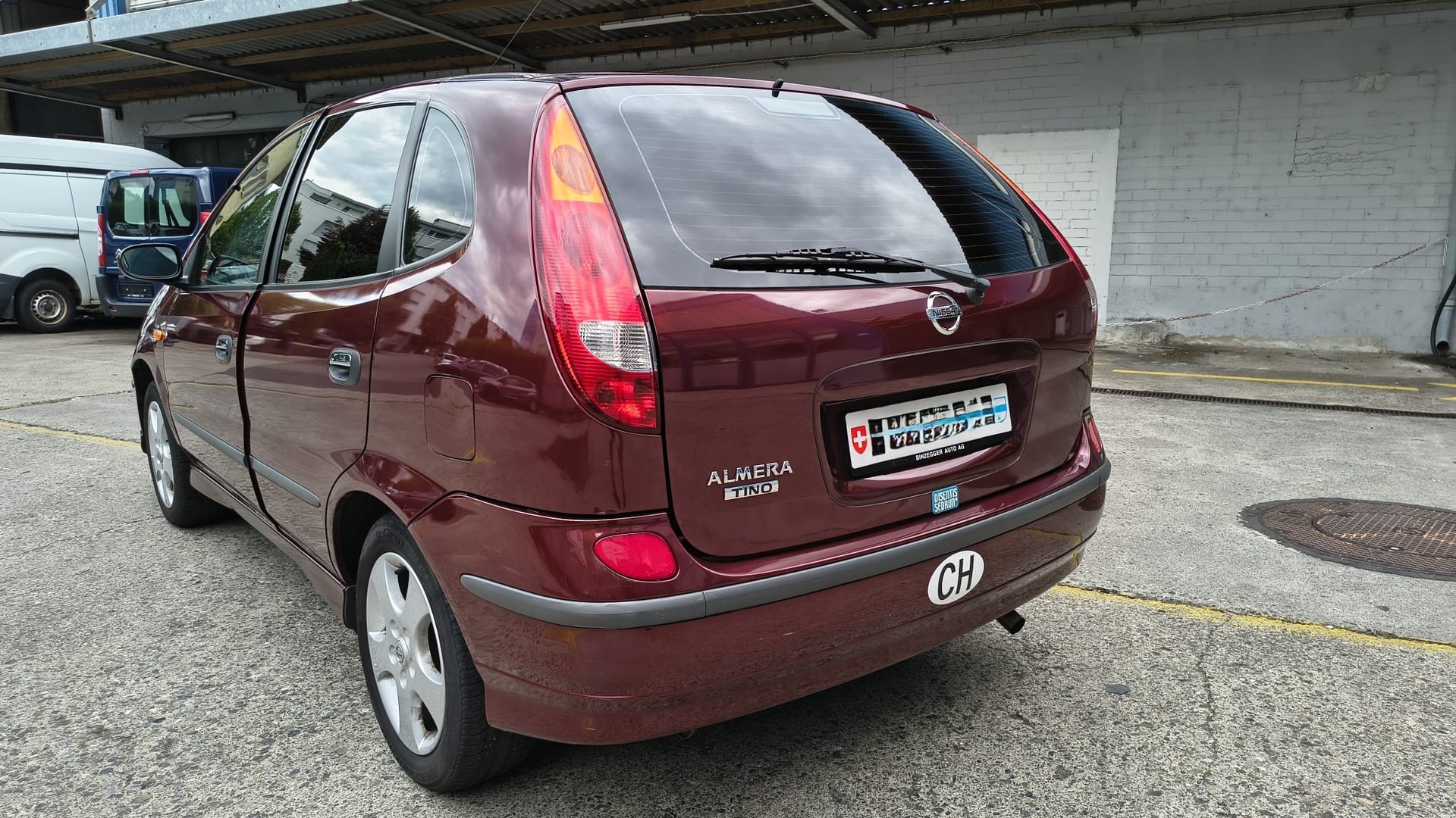 NISSAN Almera Tino 1.8-image-3