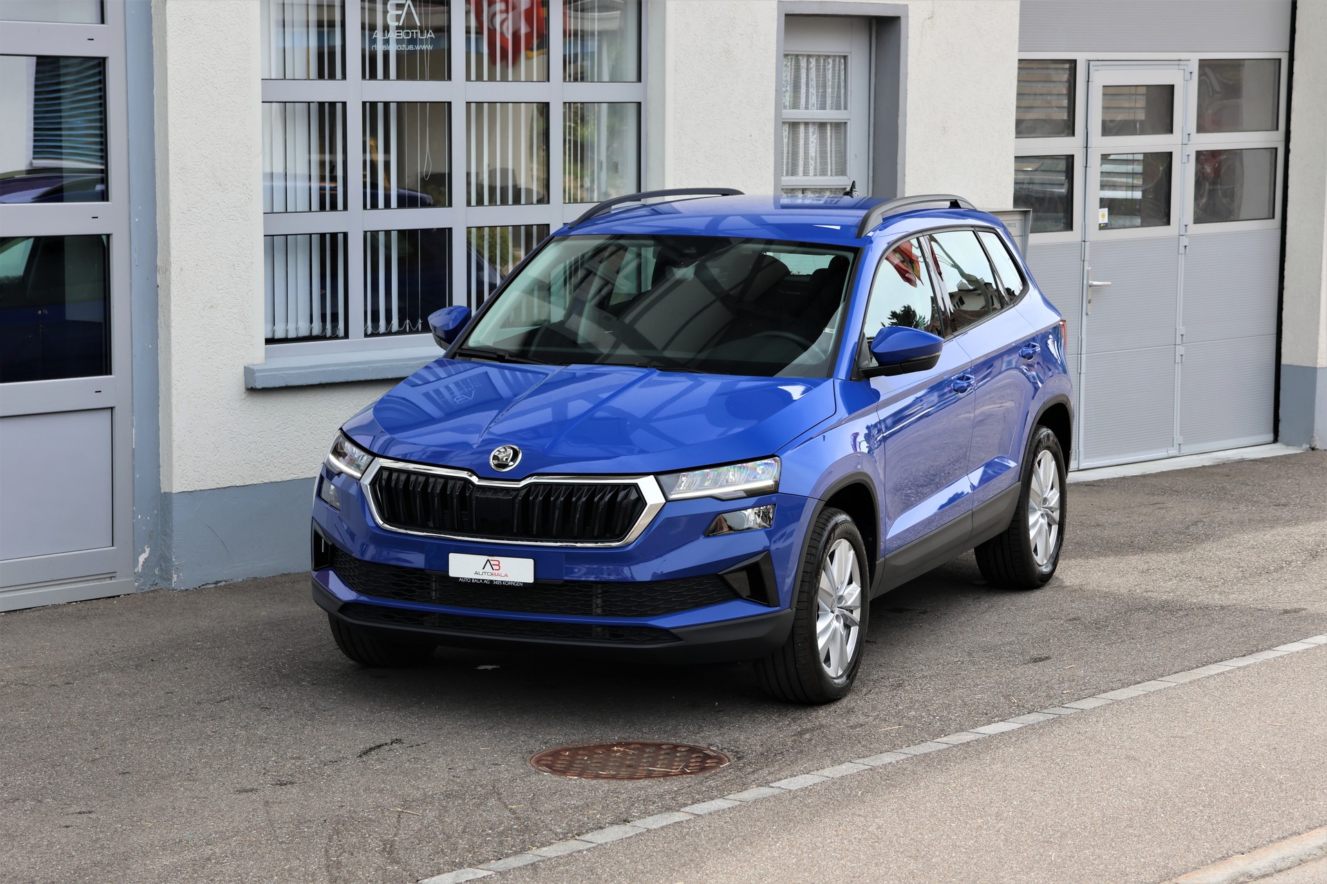 SKODA Karoq 2.0 TDI CR Selection 4x4 DSG (CH)-image-0