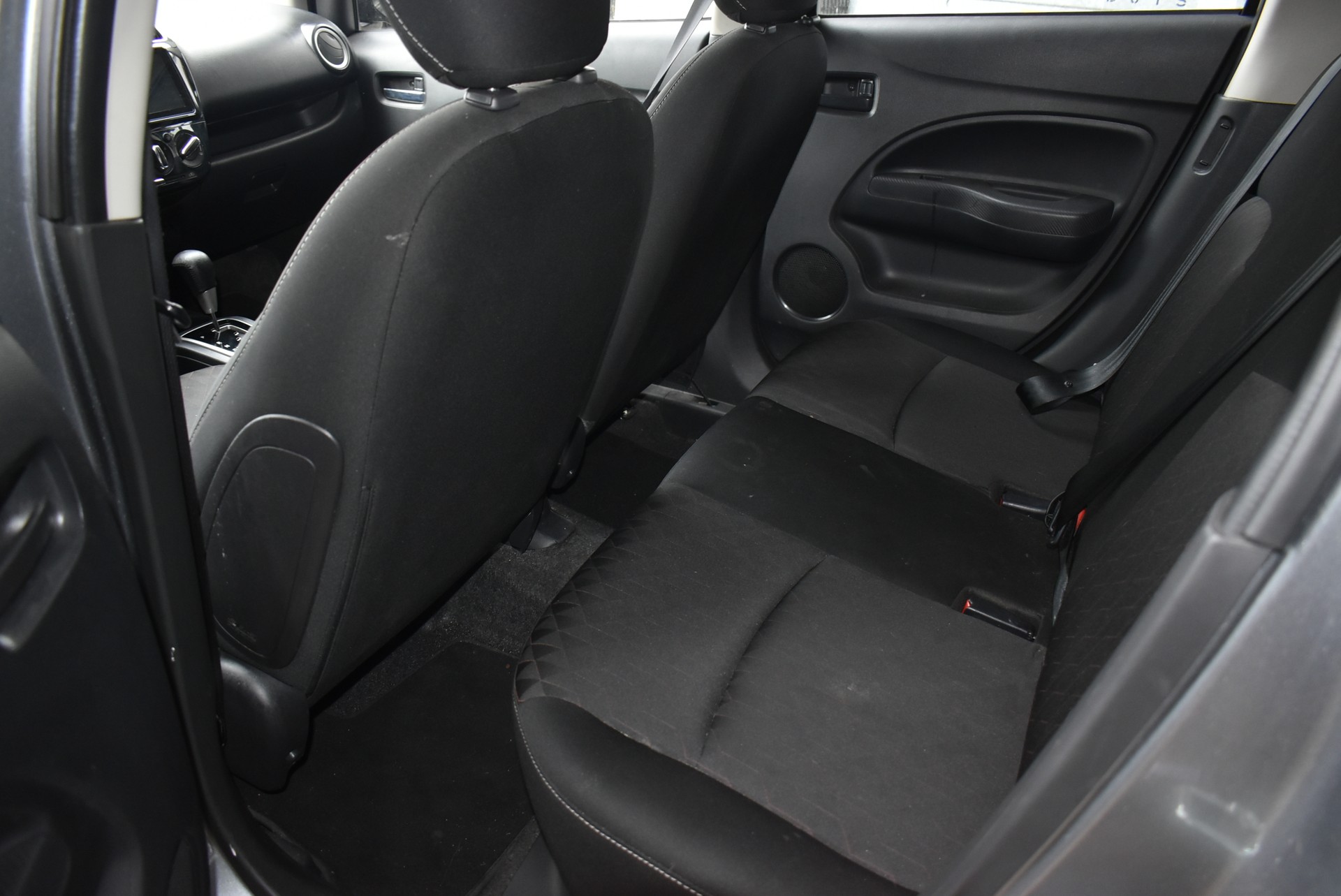 MITSUBISHI Space Star 1.2 CVT Inform-image-2