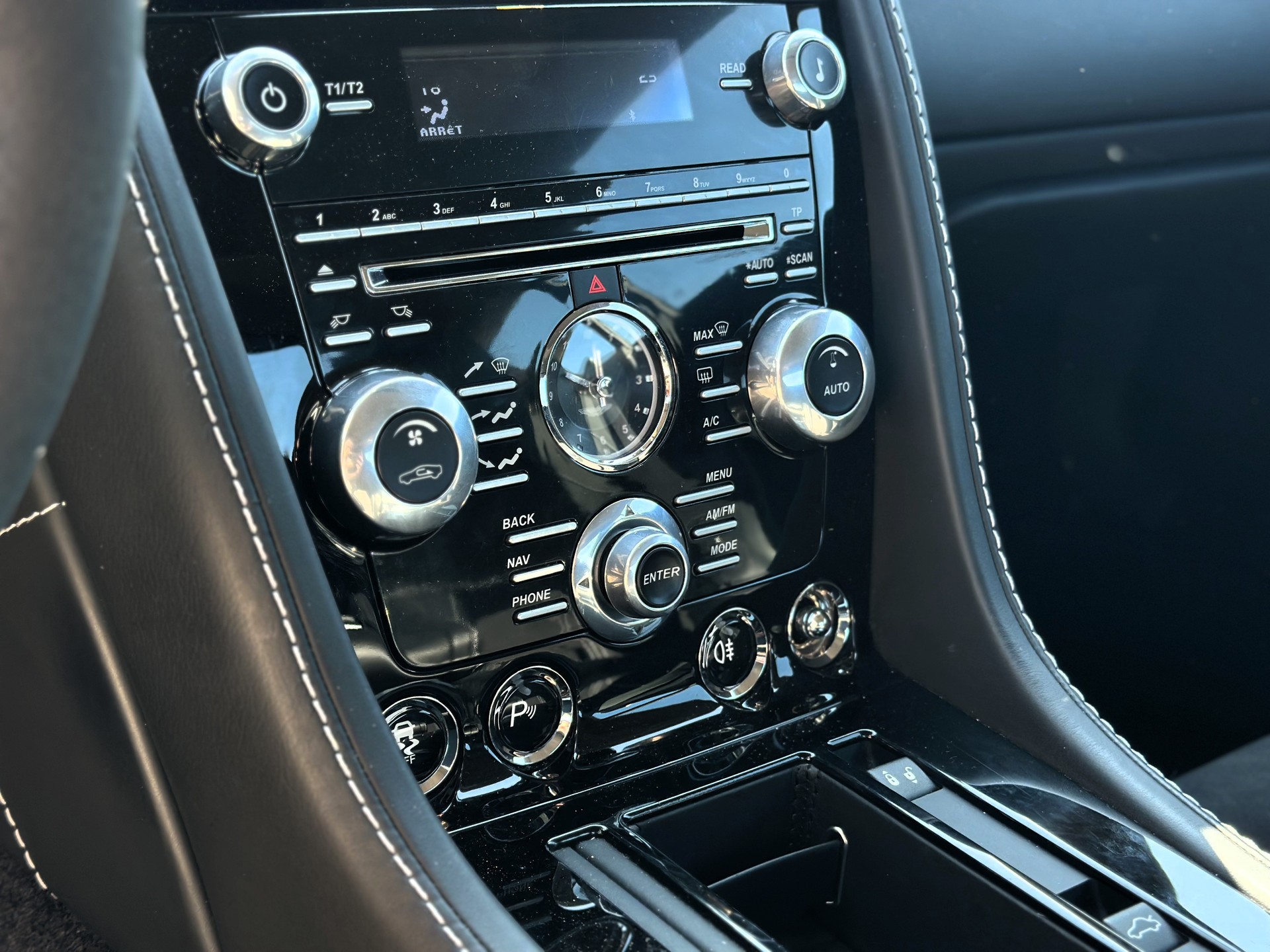 ASTON MARTIN V8 Vantage 4.7 S * SP 10 *-image-10
