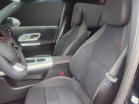 MERCEDES-BENZ GLB 350 85kWh EQ 4 Matic-image-6