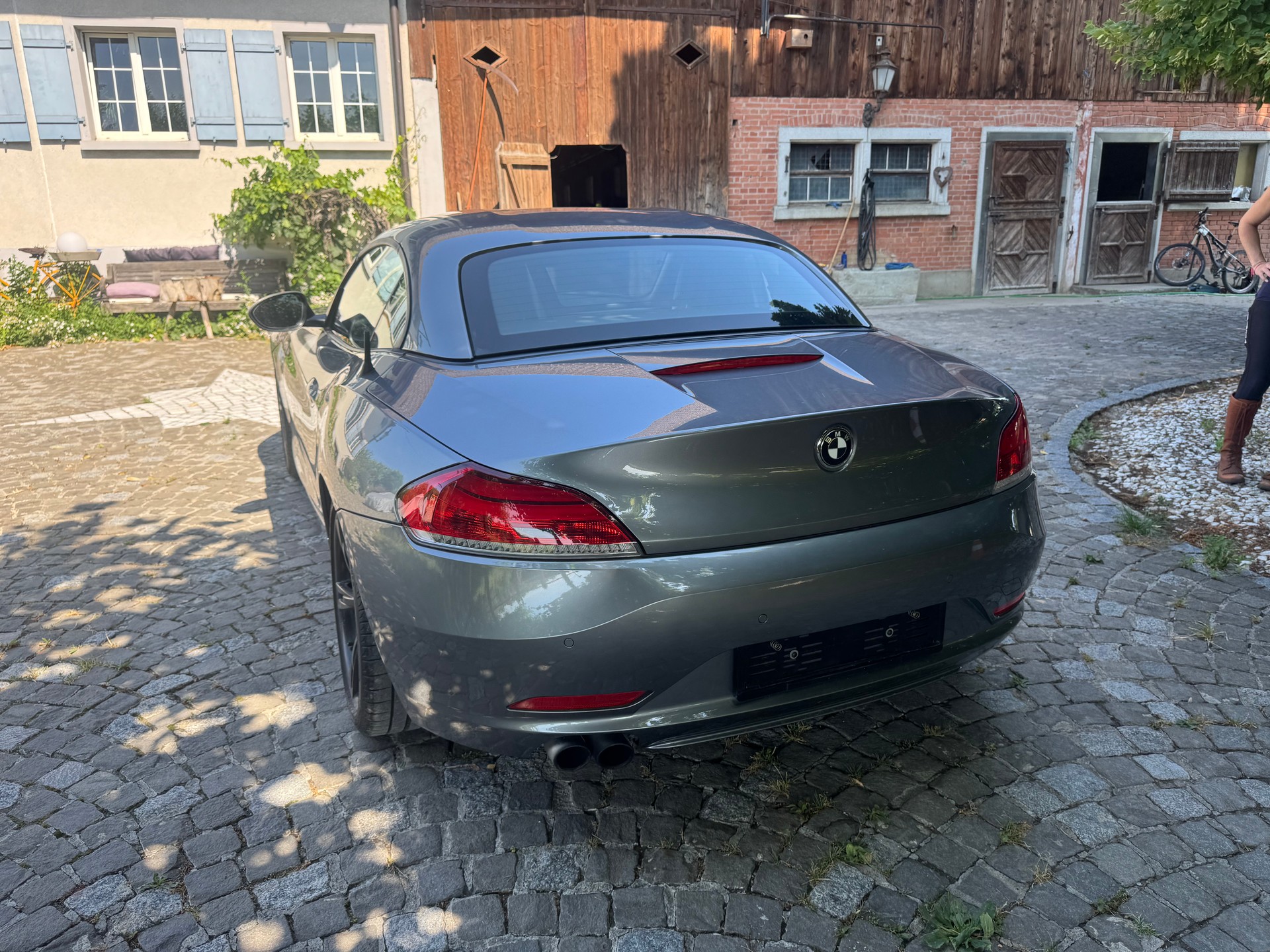 BMW Z4 sDrive28i Steptronic-image-9