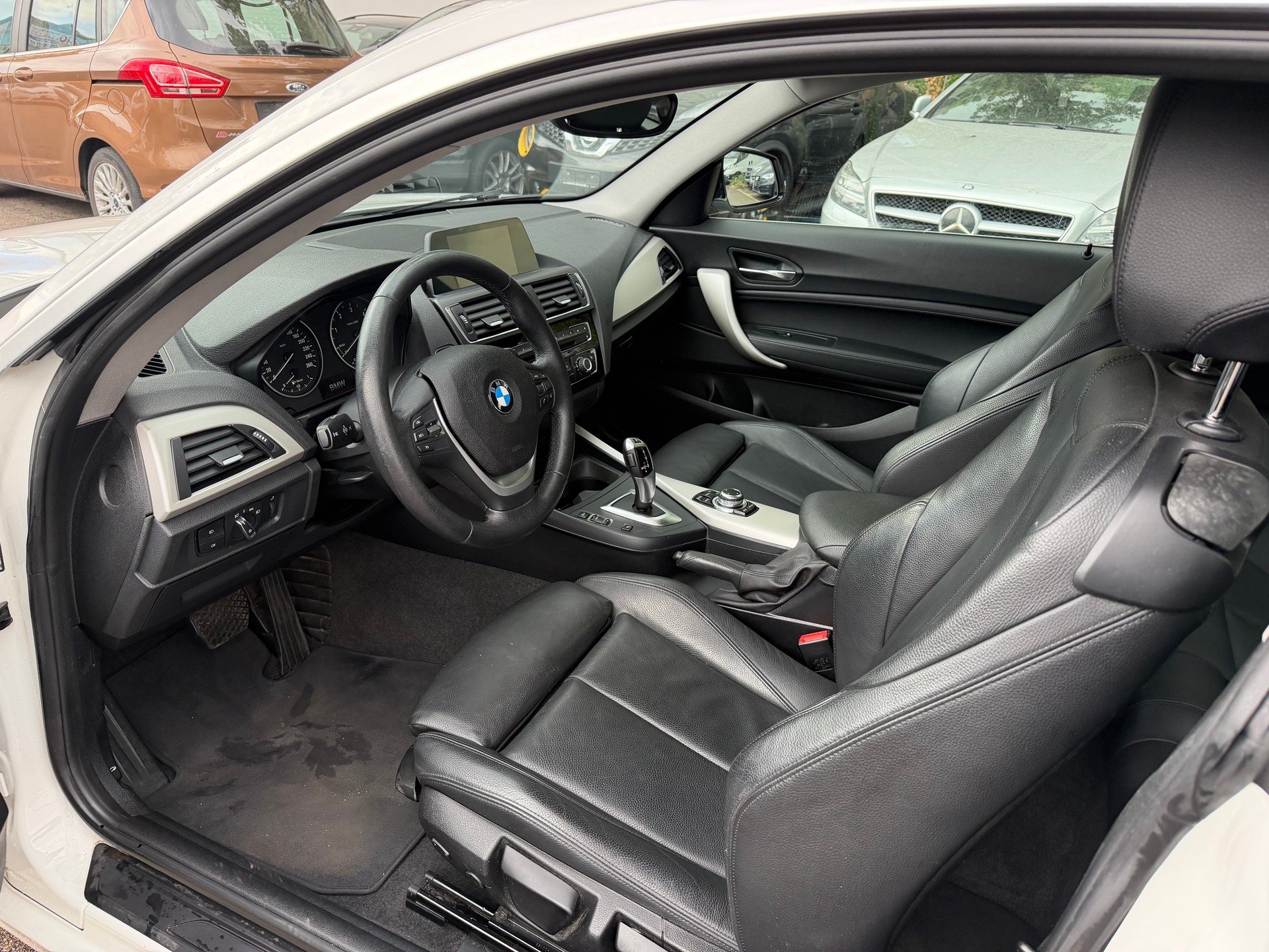 BMW 120d Sport Line Steptronic-image-9