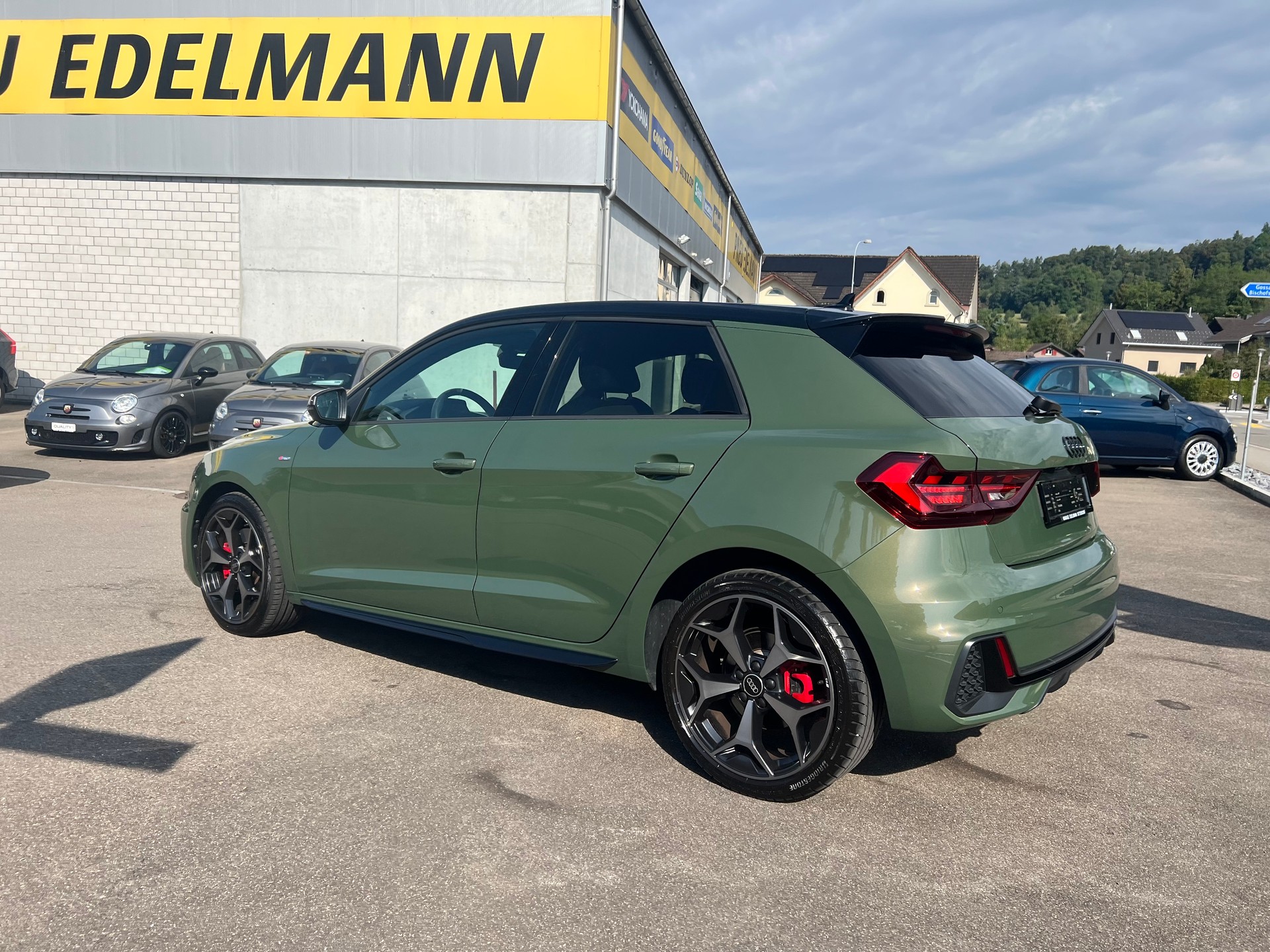 AUDI A1 Sportback 30 TFSI S Line S-tronic-image-15