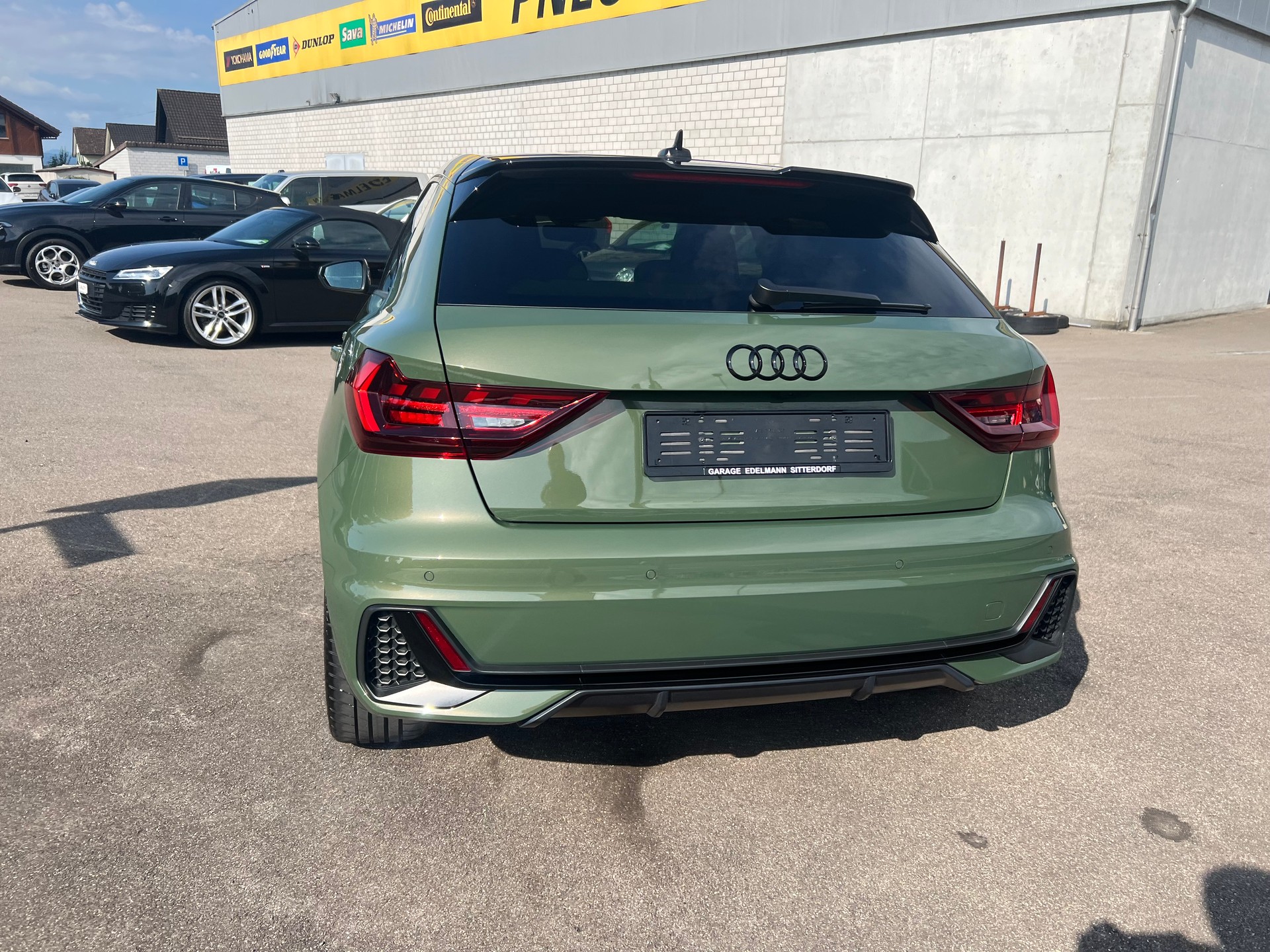 AUDI A1 Sportback 30 TFSI S Line S-tronic-image-13