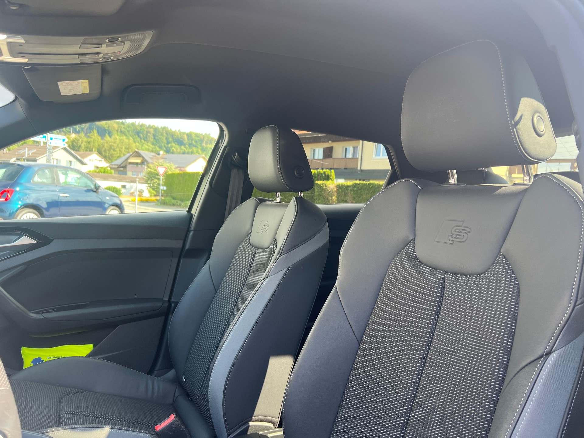 AUDI A1 Sportback 30 TFSI S Line S-tronic-image-25