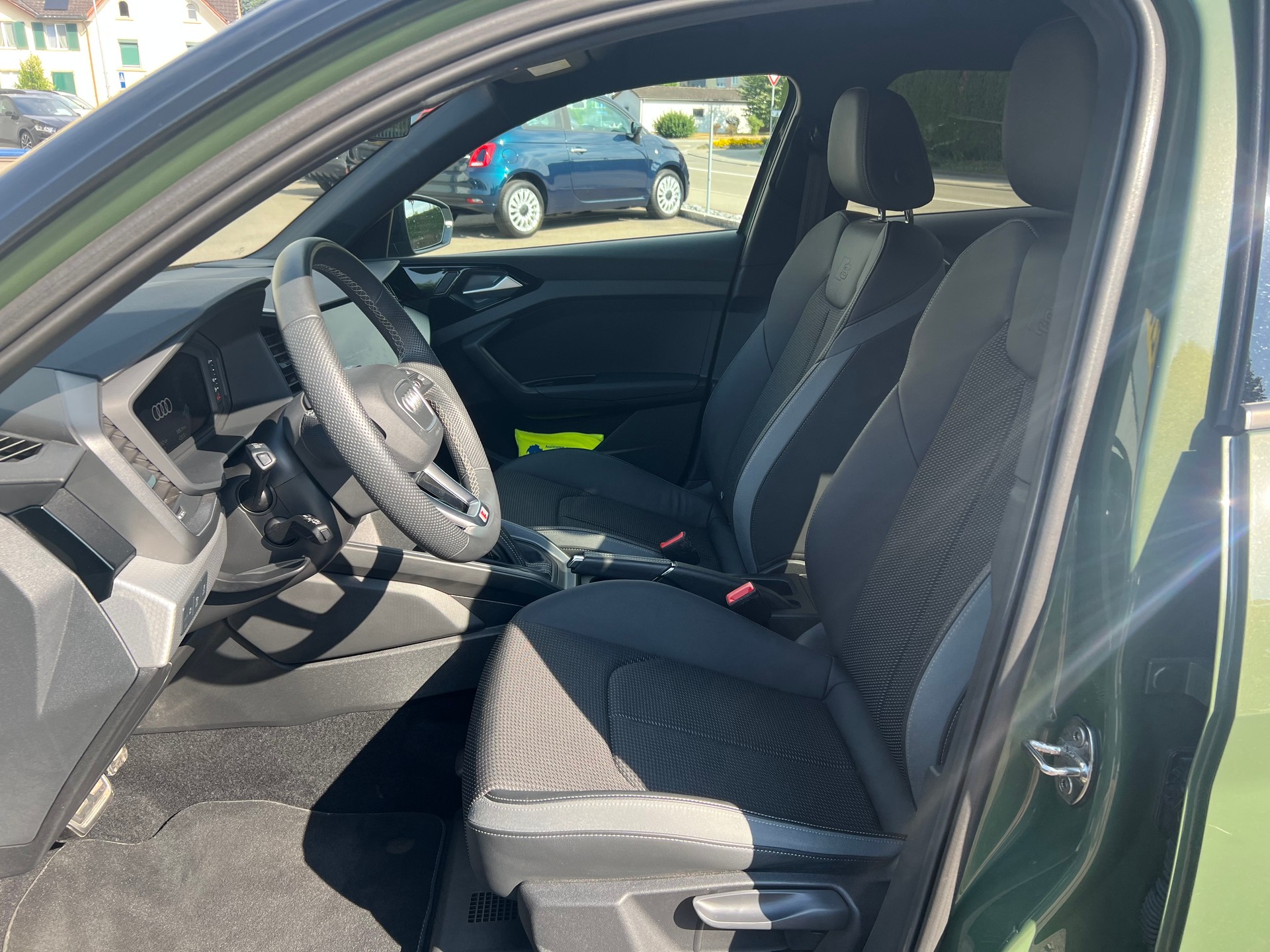 AUDI A1 Sportback 30 TFSI S Line S-tronic-image-18