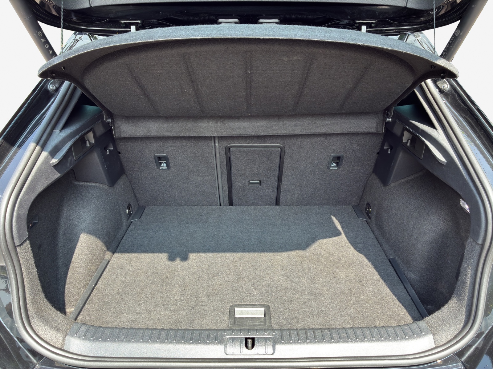 CUPRA Formentor 1.5 TSI DSG-image-12
